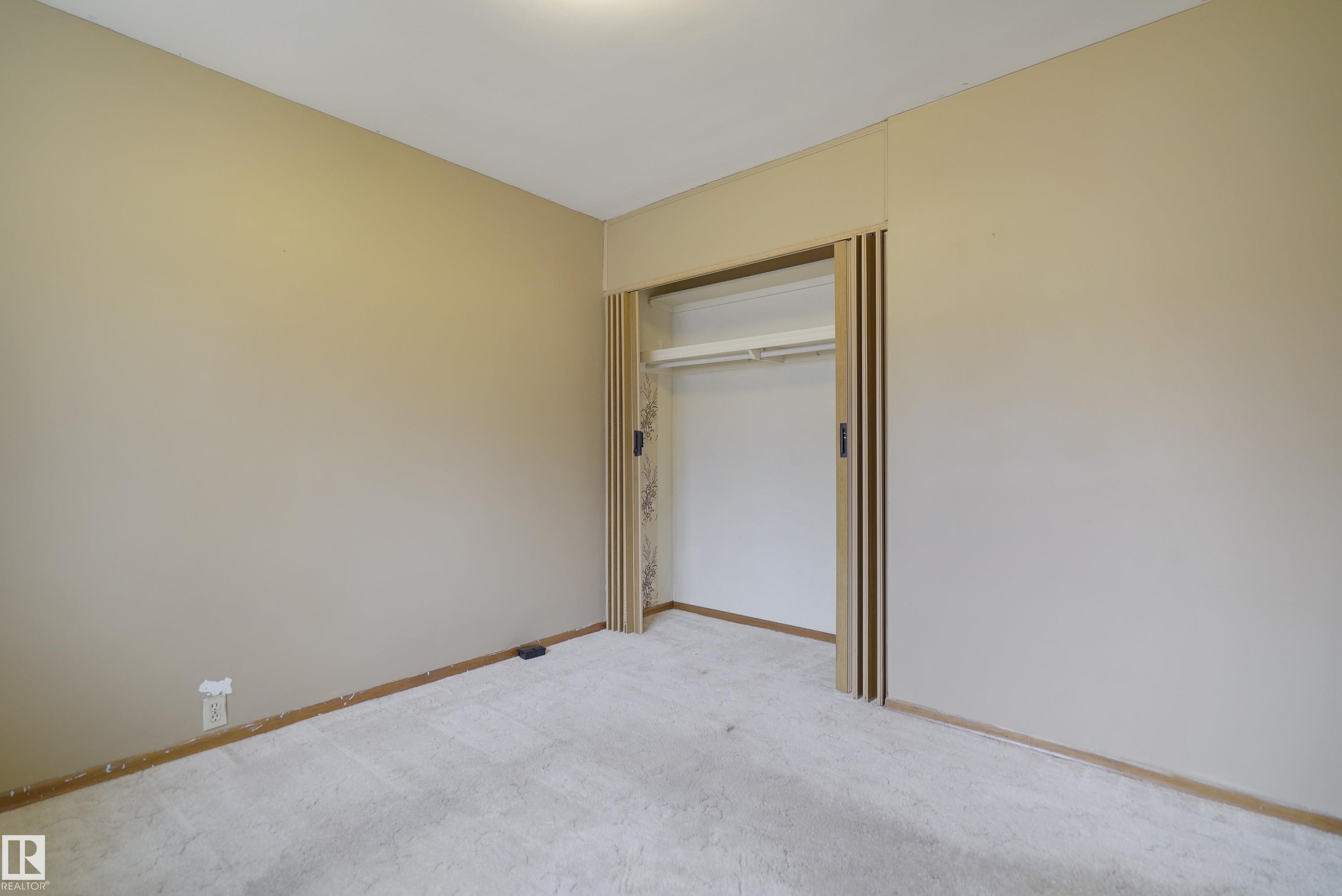 Photo 23 at 13324 131a Avenue NW, Athlone, Edmonton