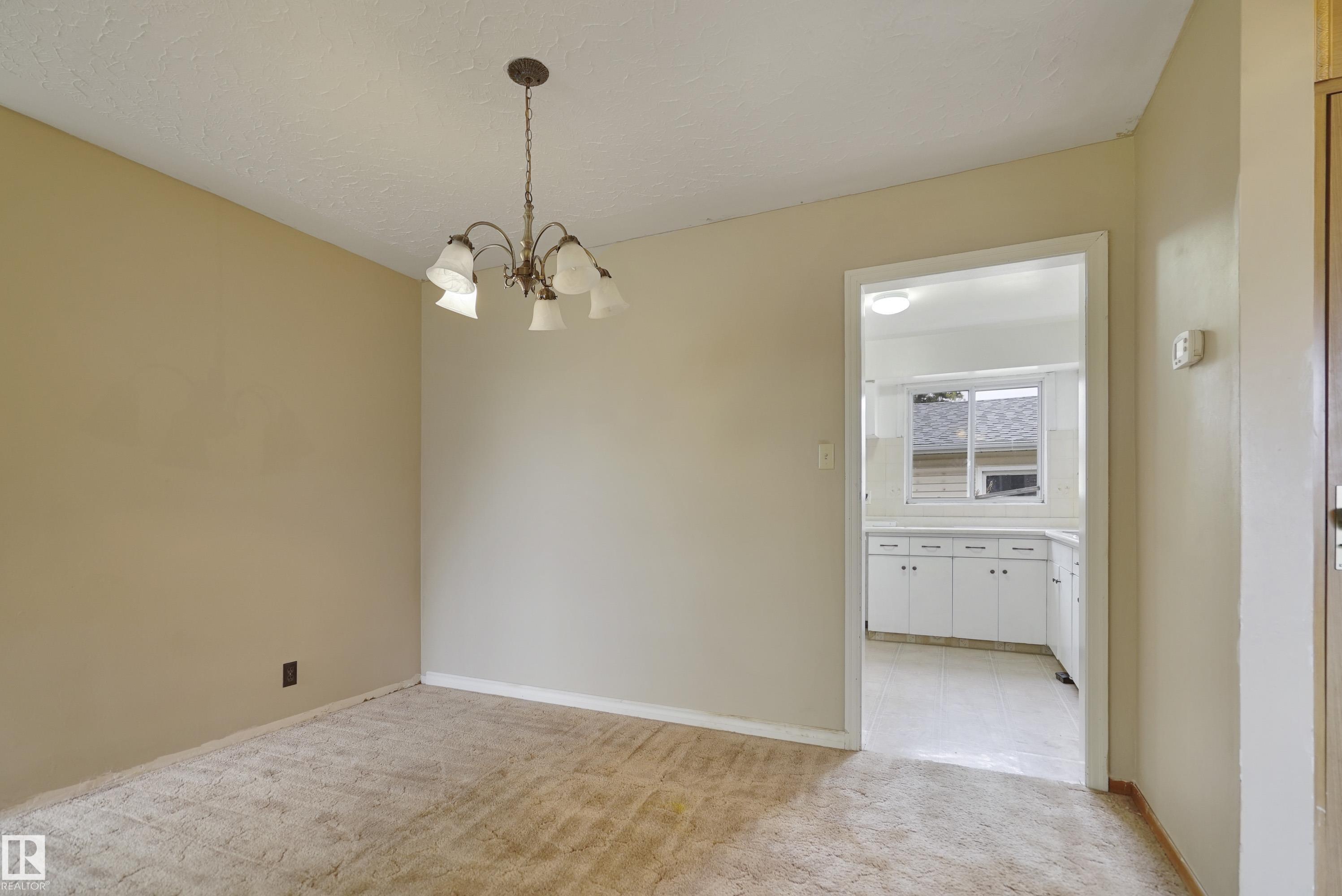 Photo 6 at 13324 131a Avenue NW, Athlone, Edmonton