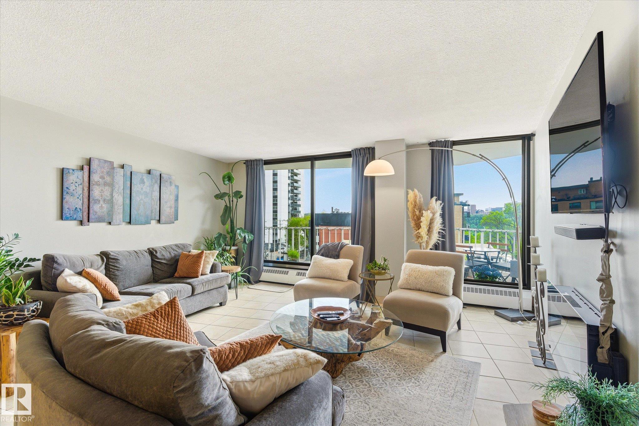 Photo 28 at 503 - 10045 117 Street NW, Wîhkwêntôwin, Edmonton