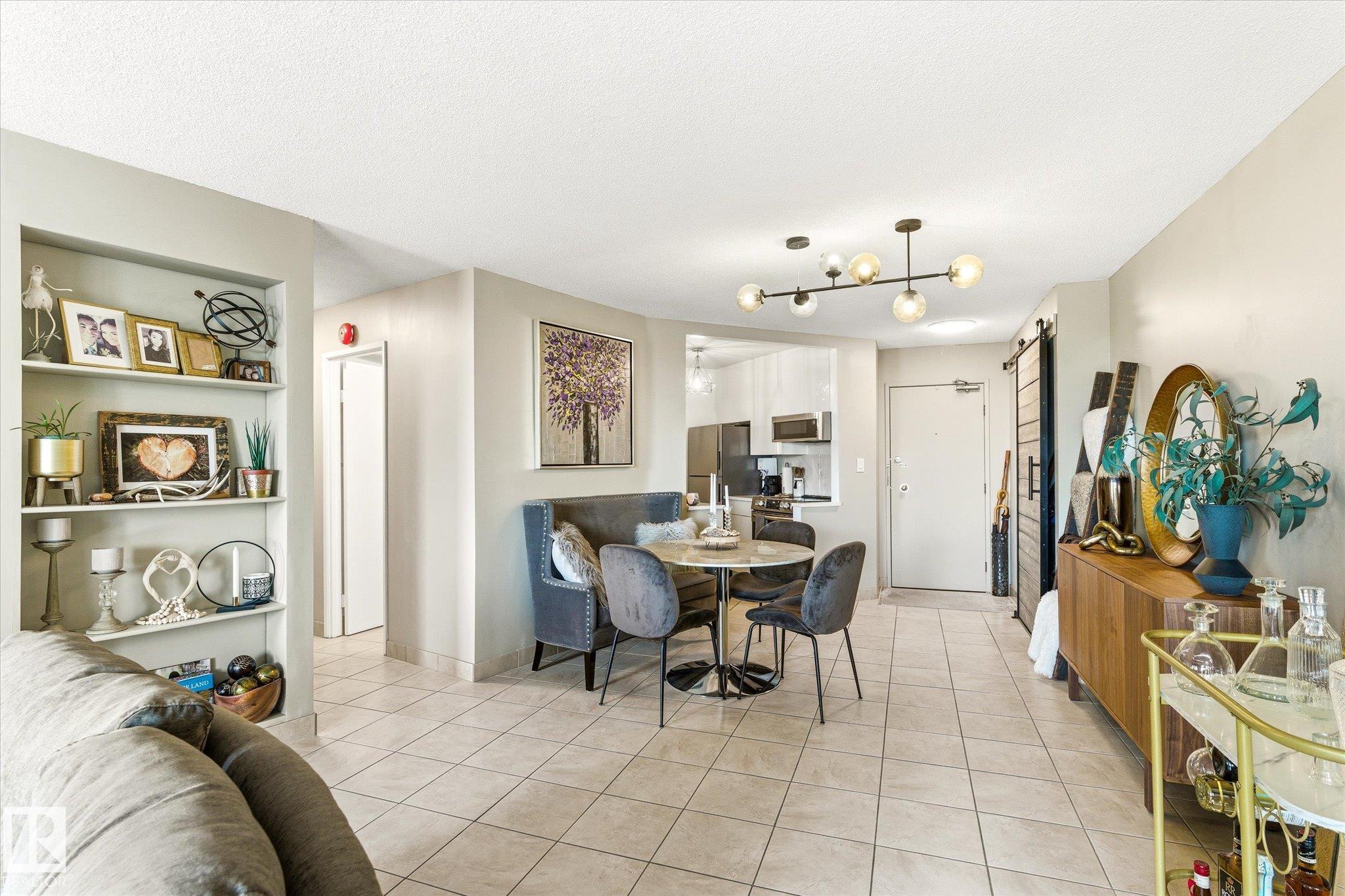 Photo 31 at 503 - 10045 117 Street NW, Wîhkwêntôwin, Edmonton