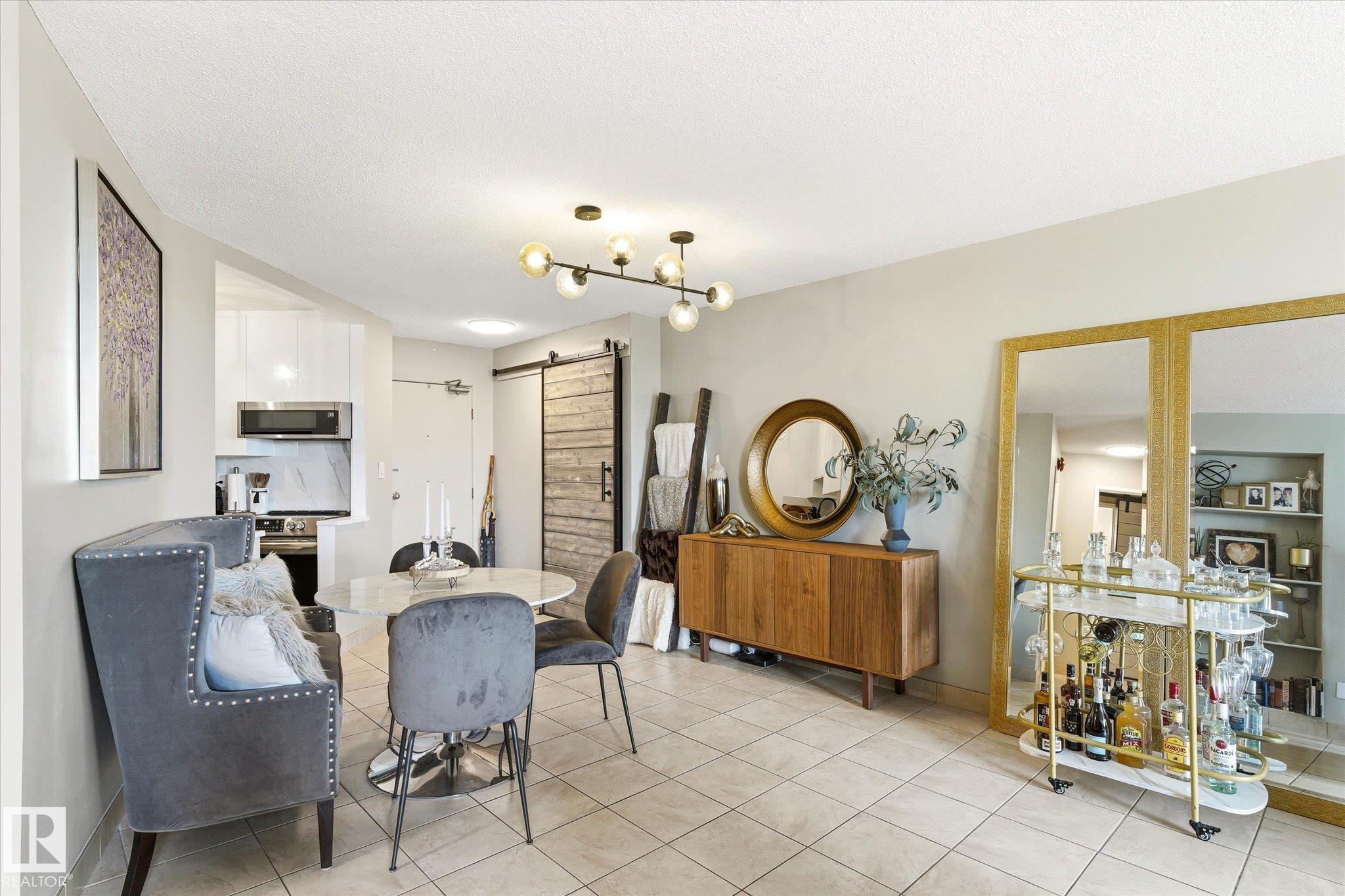 Photo 32 at 503 - 10045 117 Street NW, Wîhkwêntôwin, Edmonton