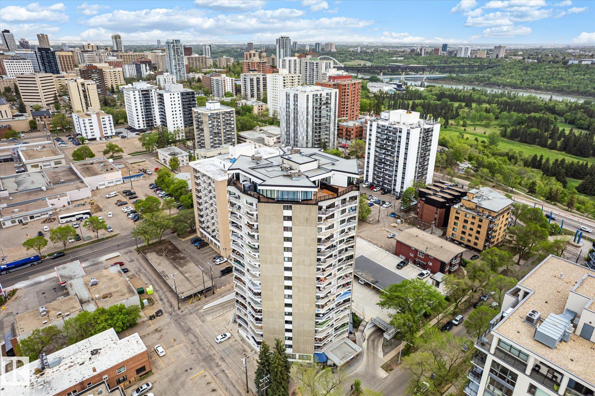 Photo 9 at 503 - 10045 117 Street NW, Wîhkwêntôwin, Edmonton