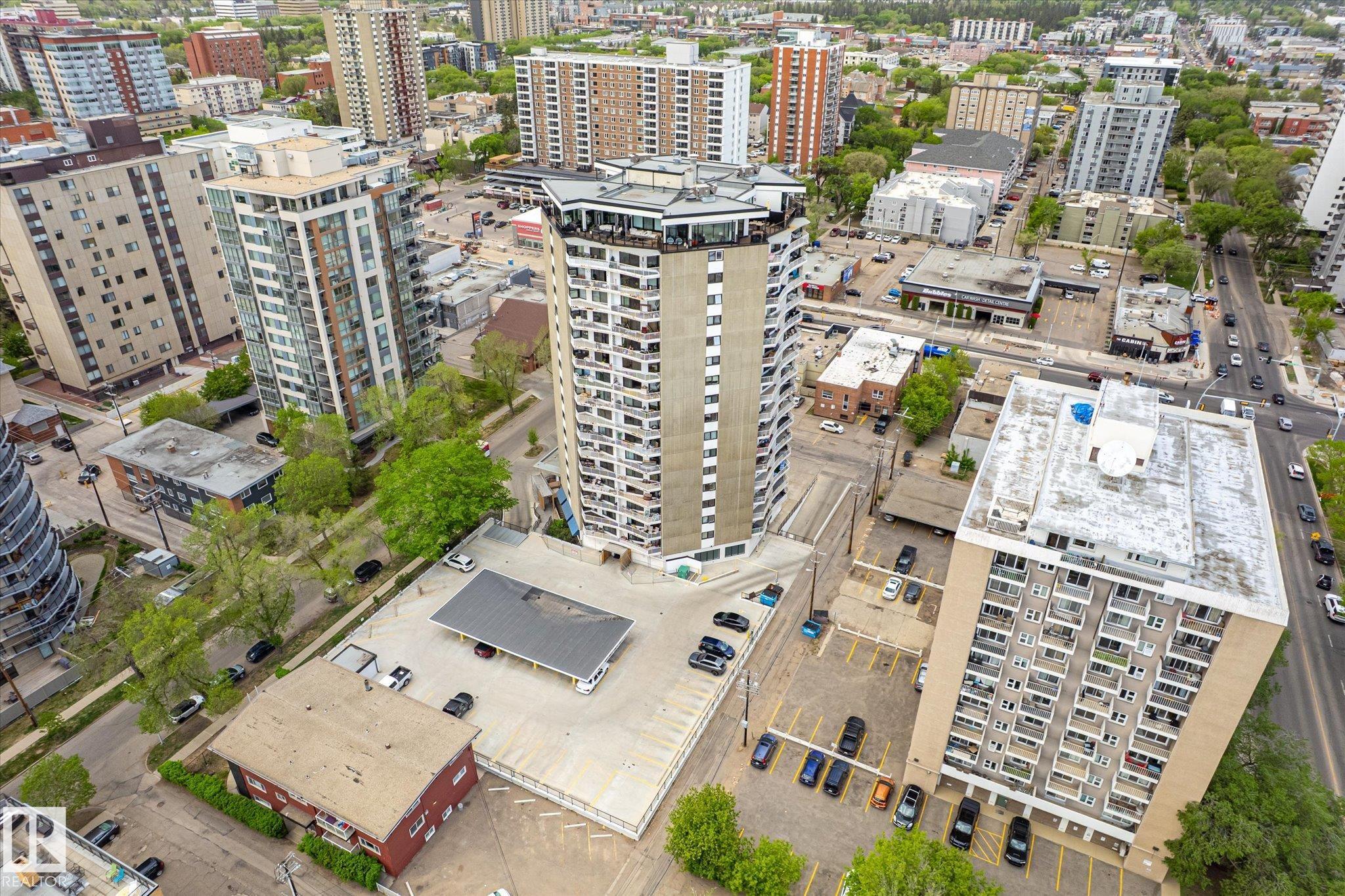 Photo 10 at 503 - 10045 117 Street NW, Wîhkwêntôwin, Edmonton