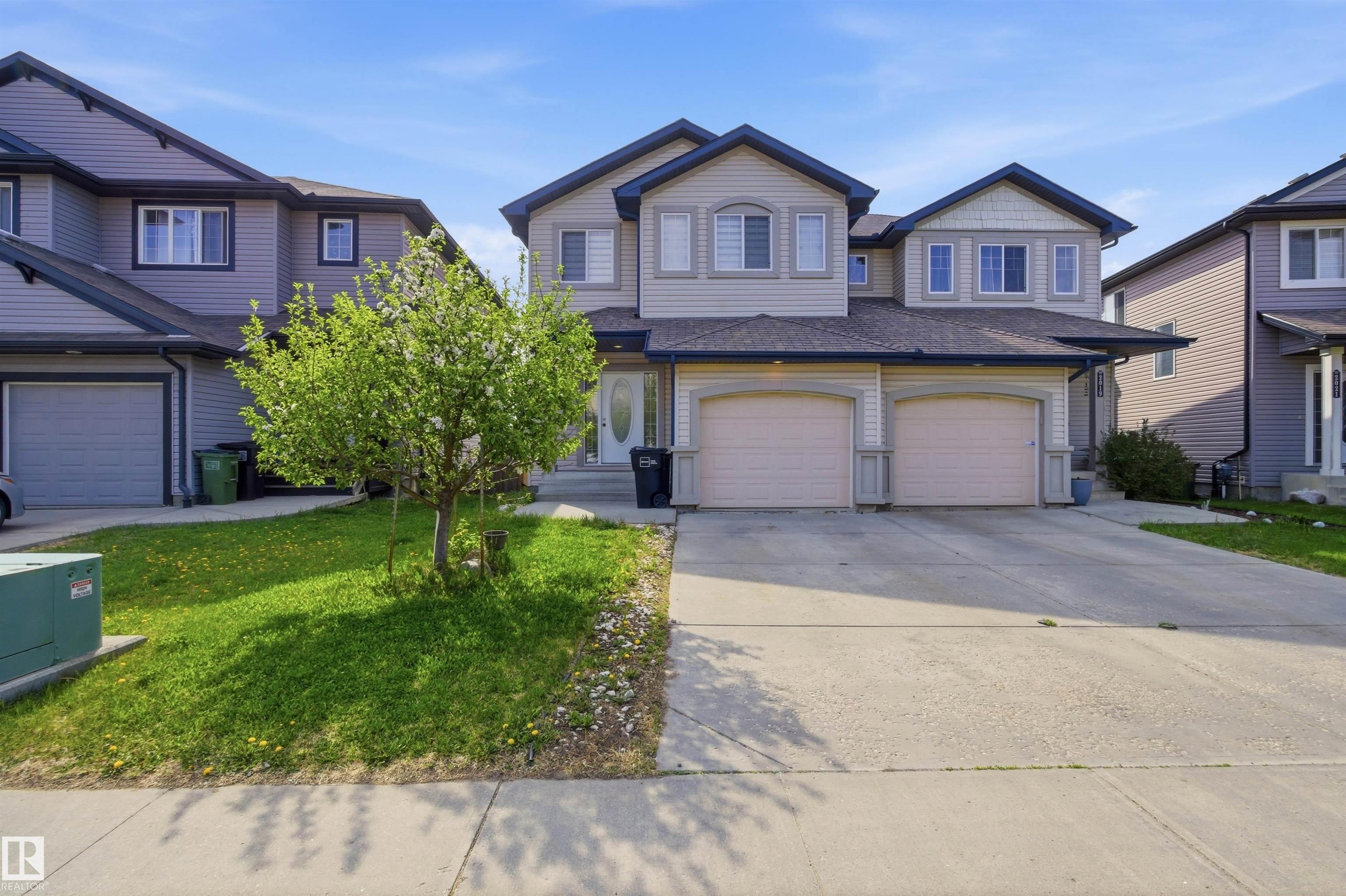 2017 118 Street SW, Rutherford, Edmonton