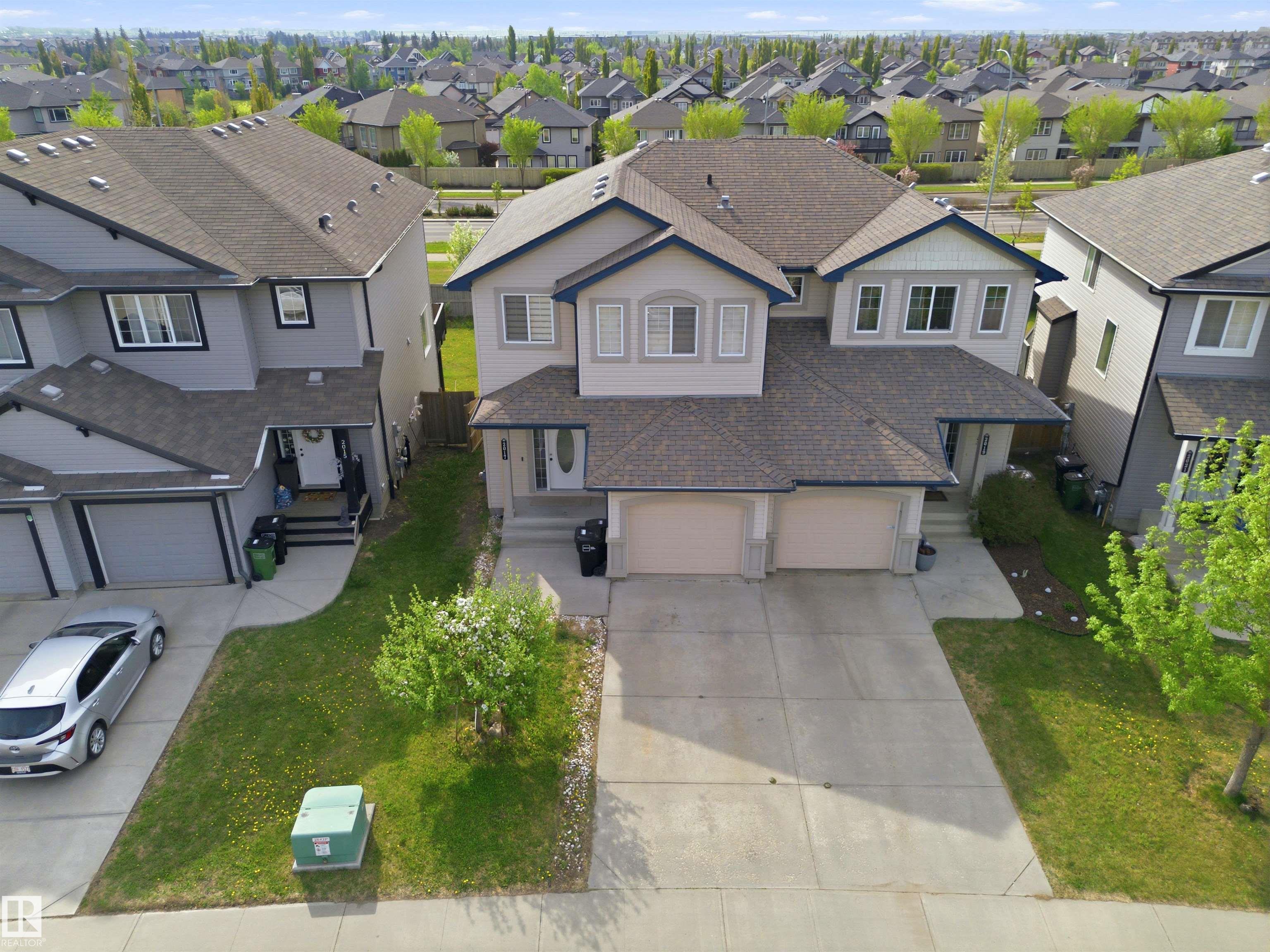 2017 118 Street SW, Rutherford, Edmonton