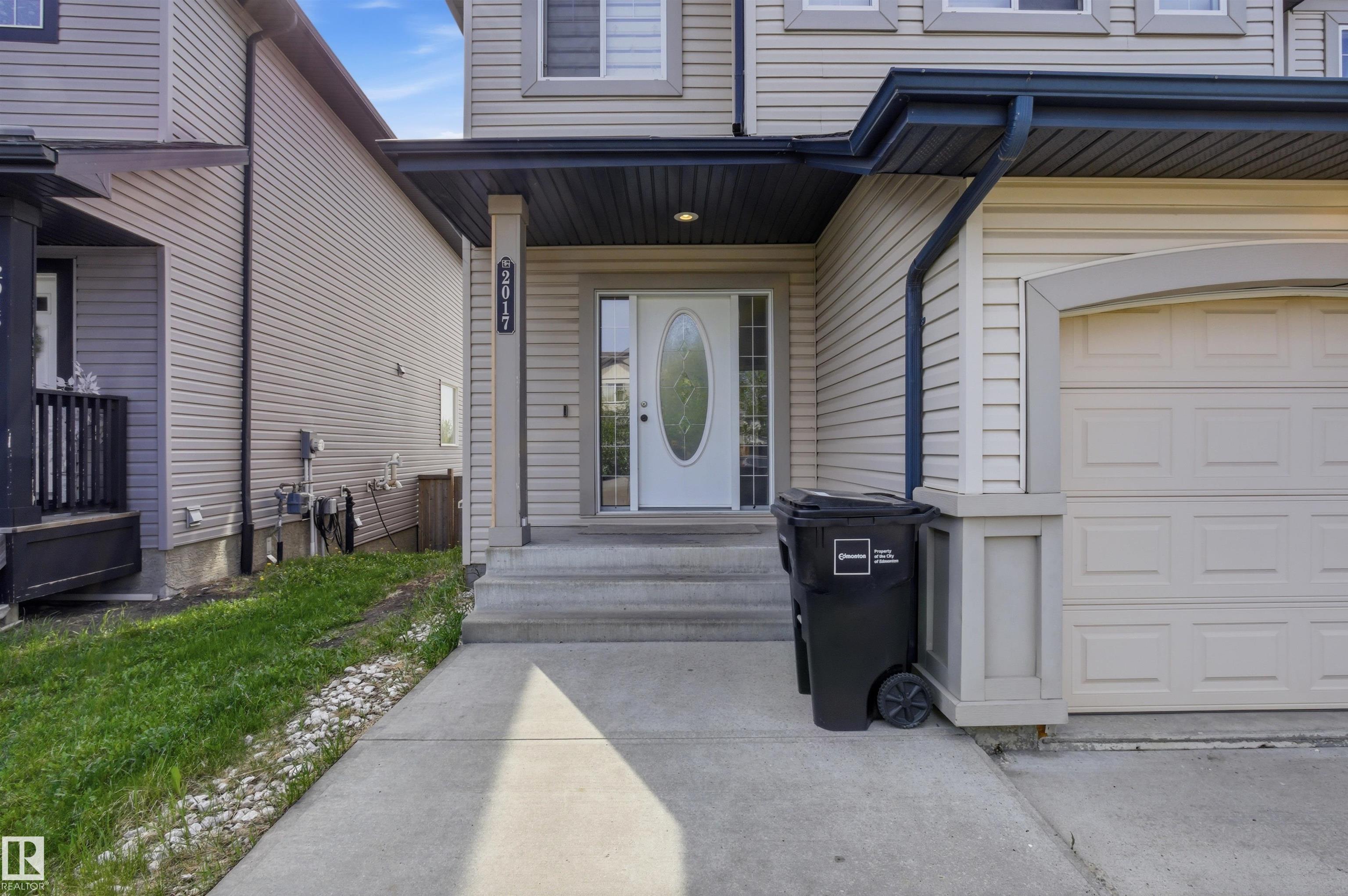 2017 118 Street SW, Rutherford, Edmonton