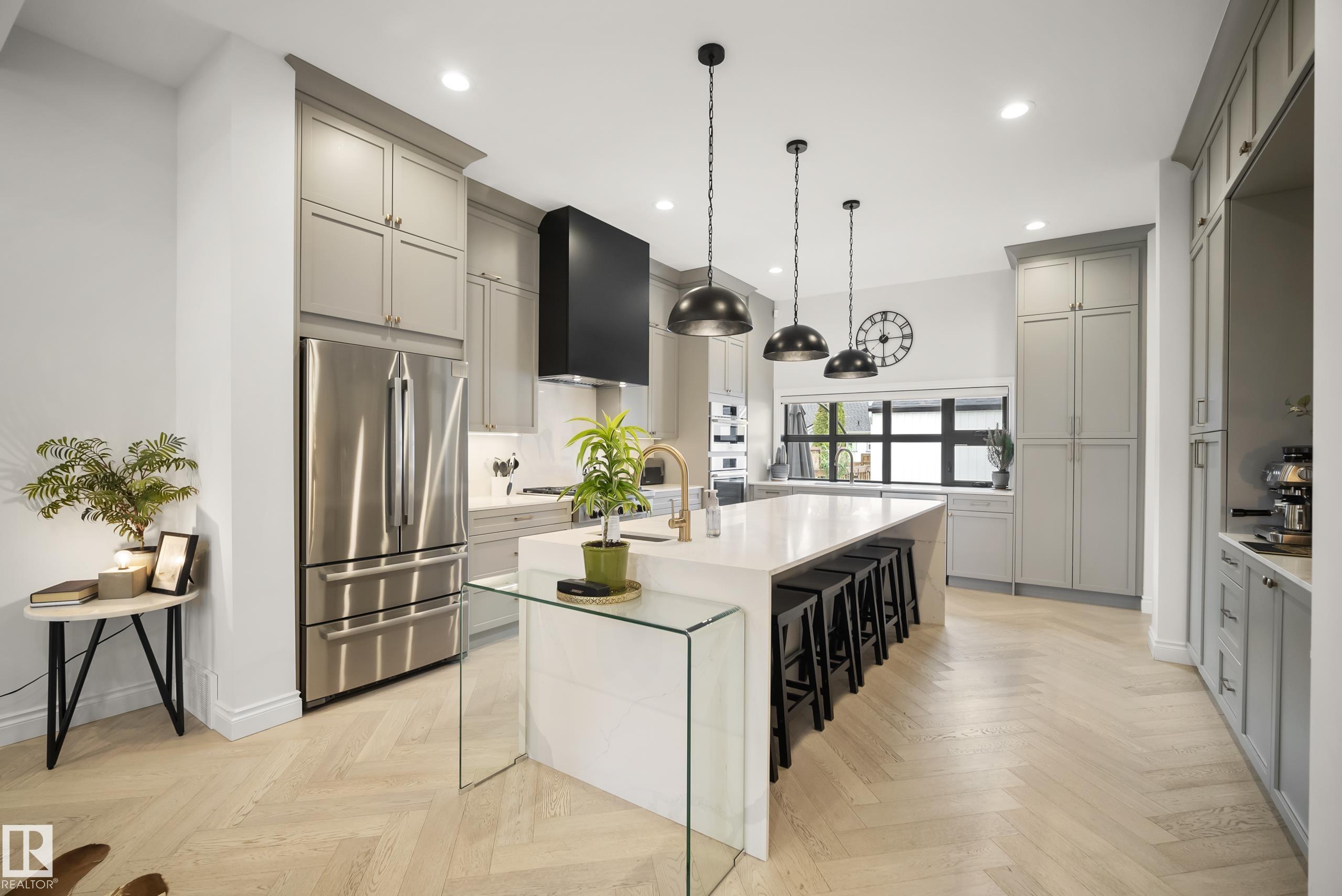 Photo 14 at 6115 111 Avenue NW, Highlands, Edmonton