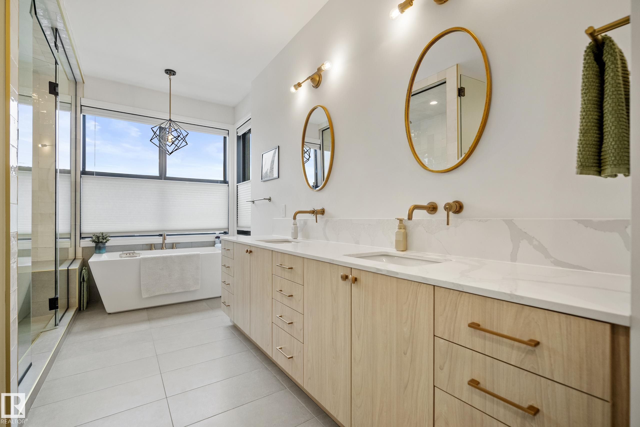 Photo 27 at 6115 111 Avenue NW, Highlands, Edmonton