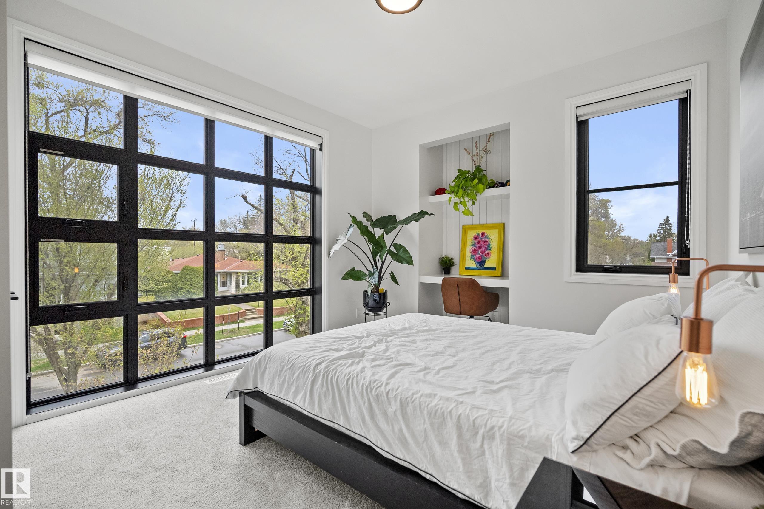 Photo 33 at 6115 111 Avenue NW, Highlands, Edmonton