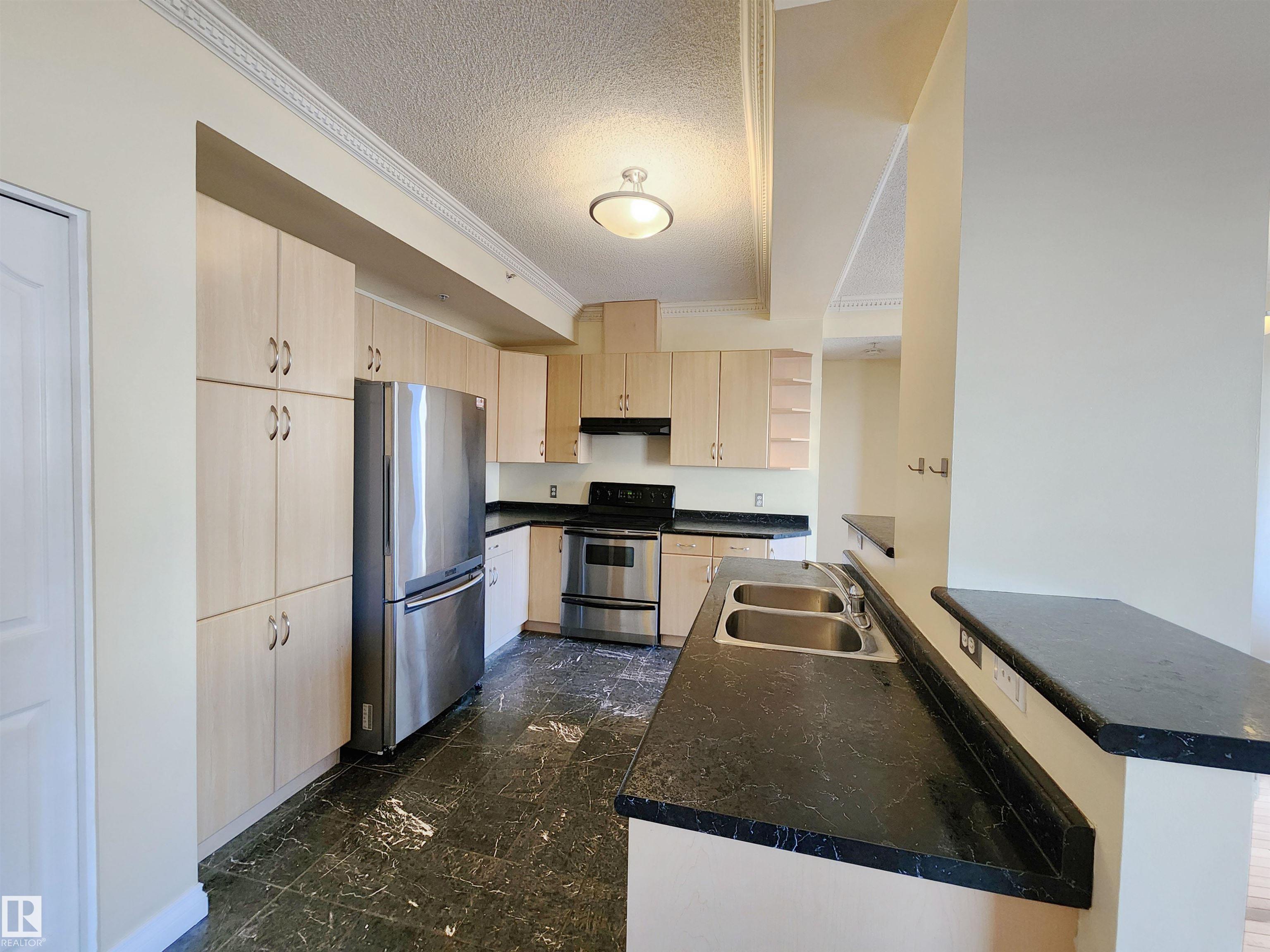 Photo 17 at 603 - 9707 105 Street NW, Downtown, Edmonton