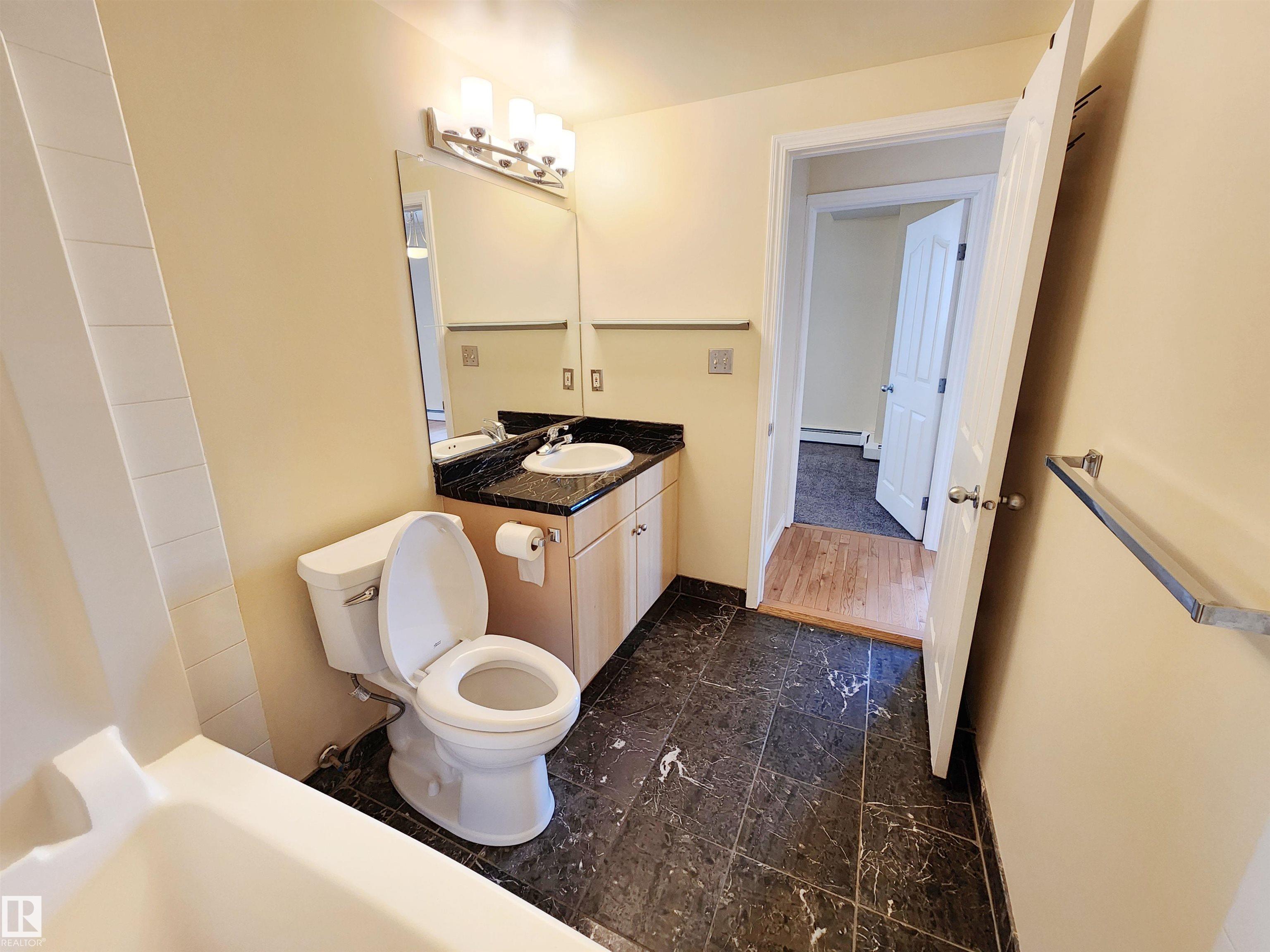 Photo 25 at 603 - 9707 105 Street NW, Downtown, Edmonton