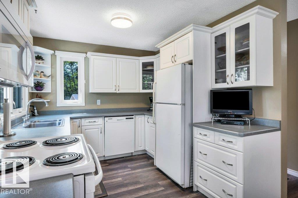 Photo 27 at 4-51513 Rge Rd 265, Ridgewood Estates, Rural Parkland County