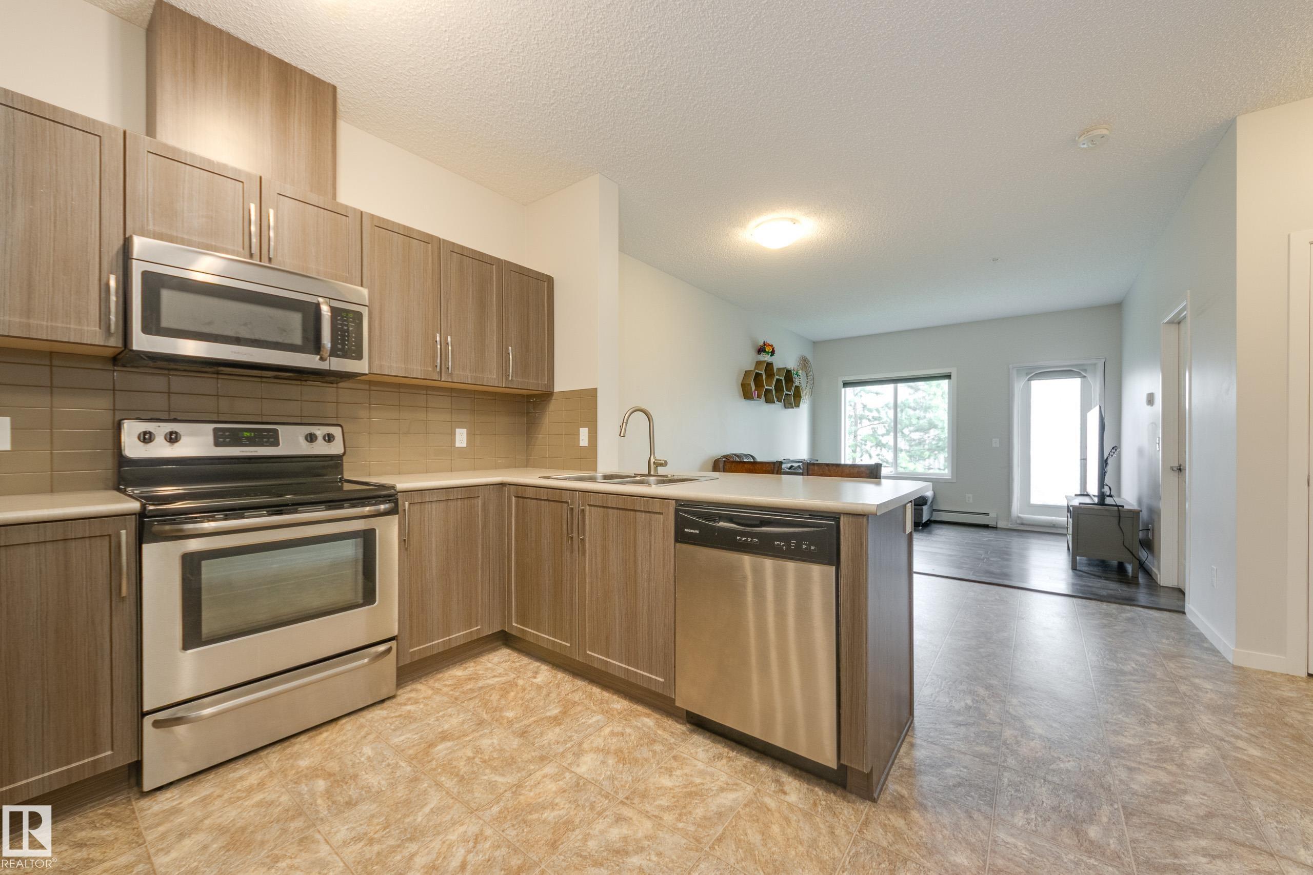 Photo 8 at 120 - 1820 Rutherford Road SW, Rutherford, Edmonton