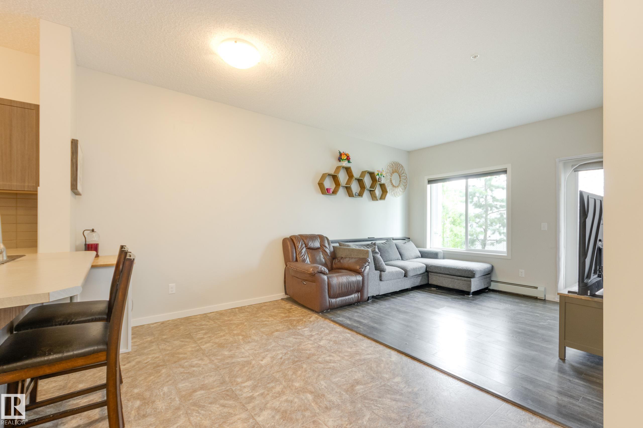 Photo 10 at 120 - 1820 Rutherford Road SW, Rutherford, Edmonton