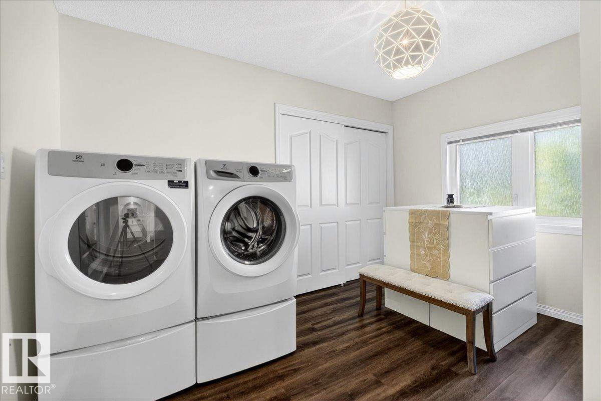 Photo 41 at 19016 92 Avenue NW, Belmead, Edmonton