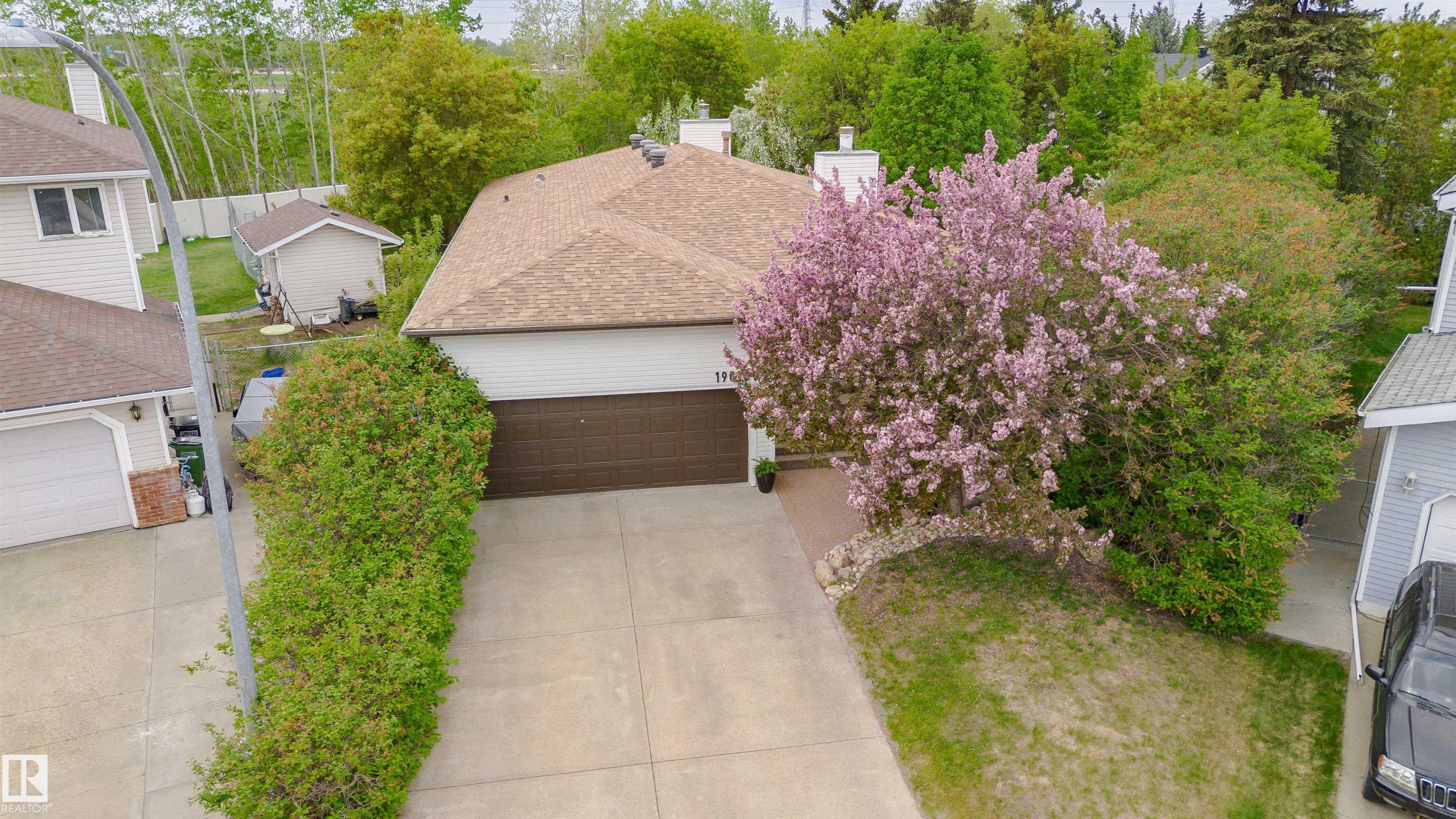 Photo 69 at 19016 92 Avenue NW, Belmead, Edmonton