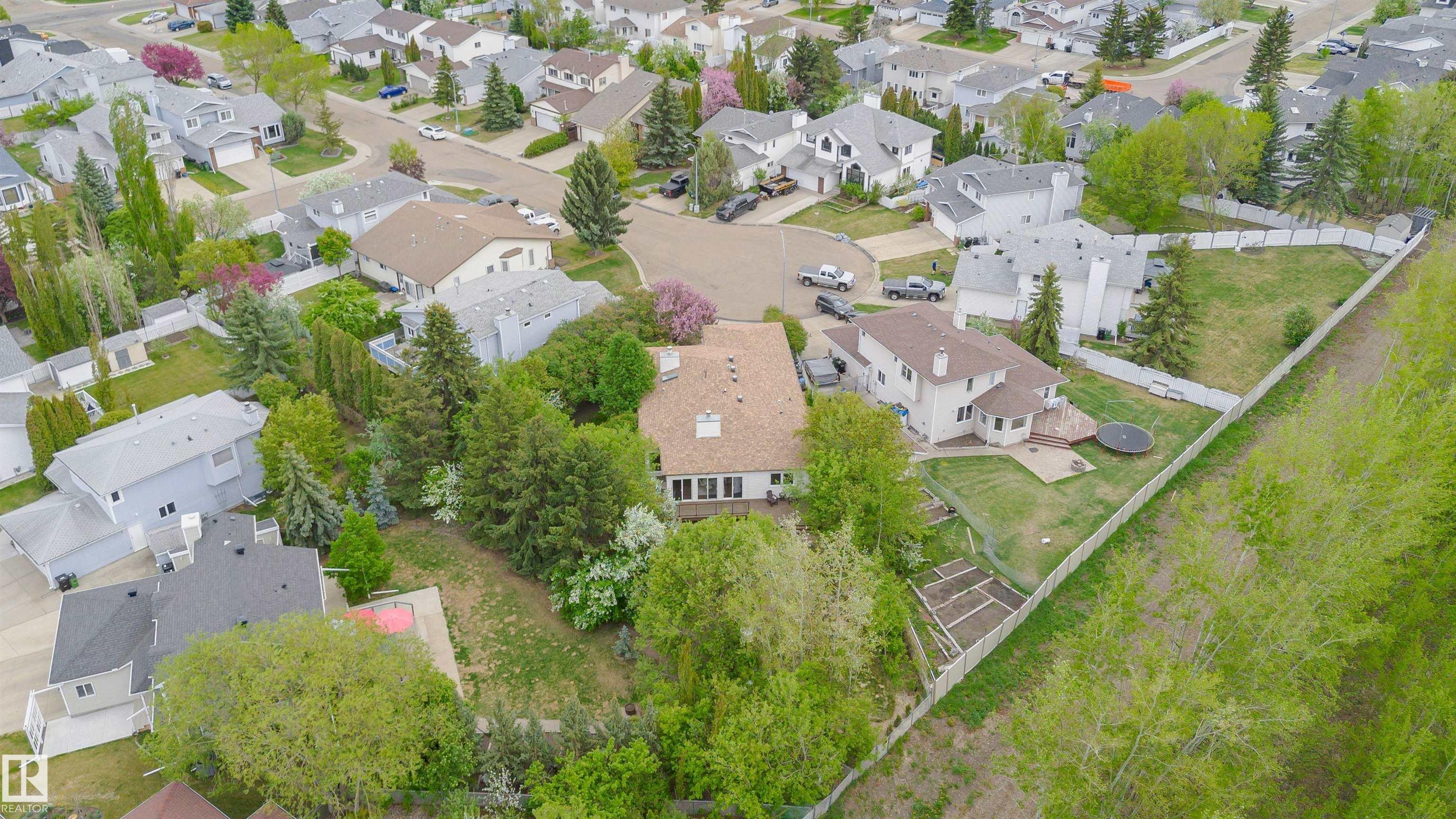 Photo 70 at 19016 92 Avenue NW, Belmead, Edmonton