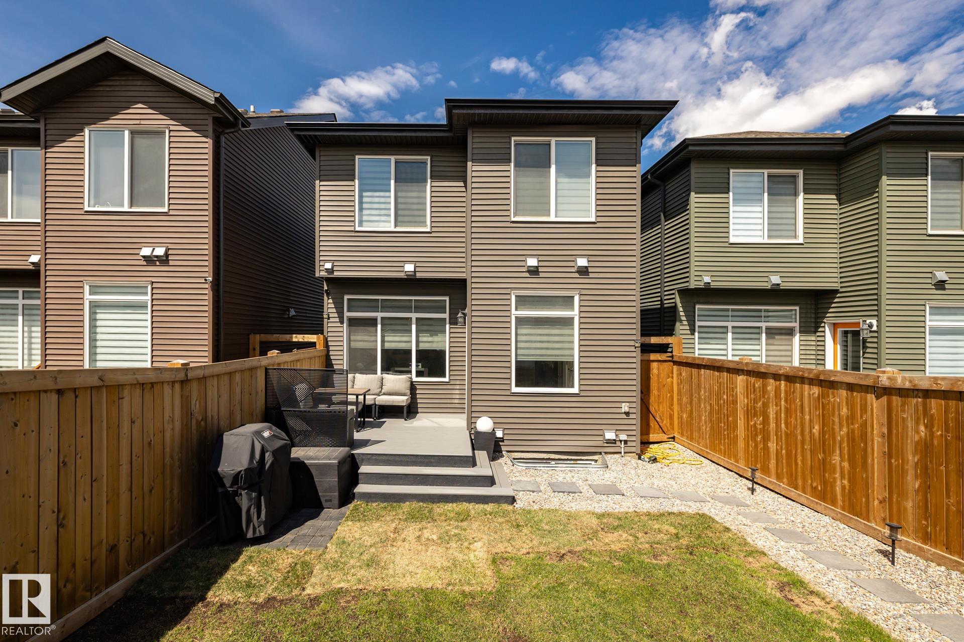 Photo 48 at 1035 Goldfinch Way NW, Kinglet Gardens, Edmonton