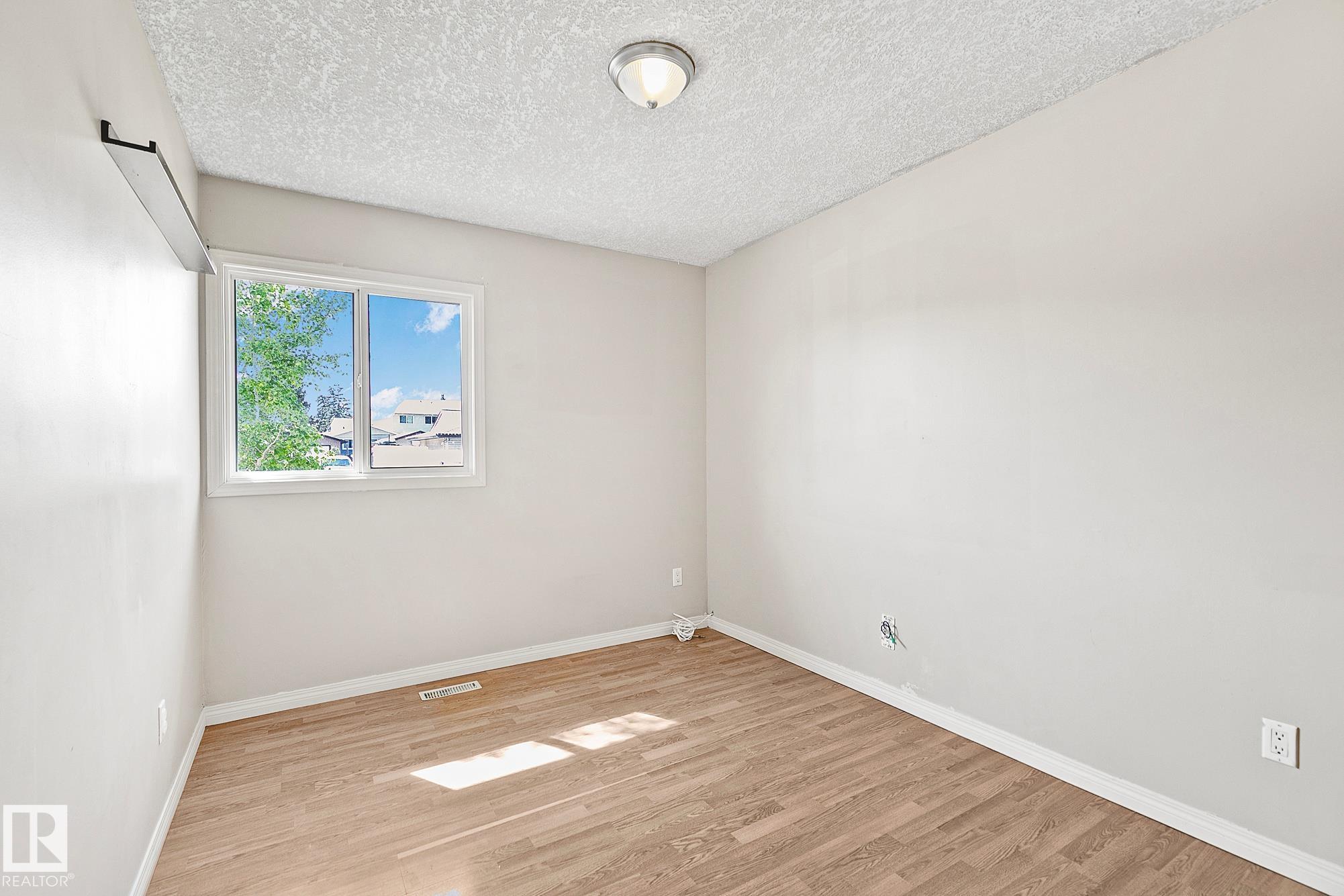 Photo 13 at 17059 98 Street NW, Baturyn, Edmonton
