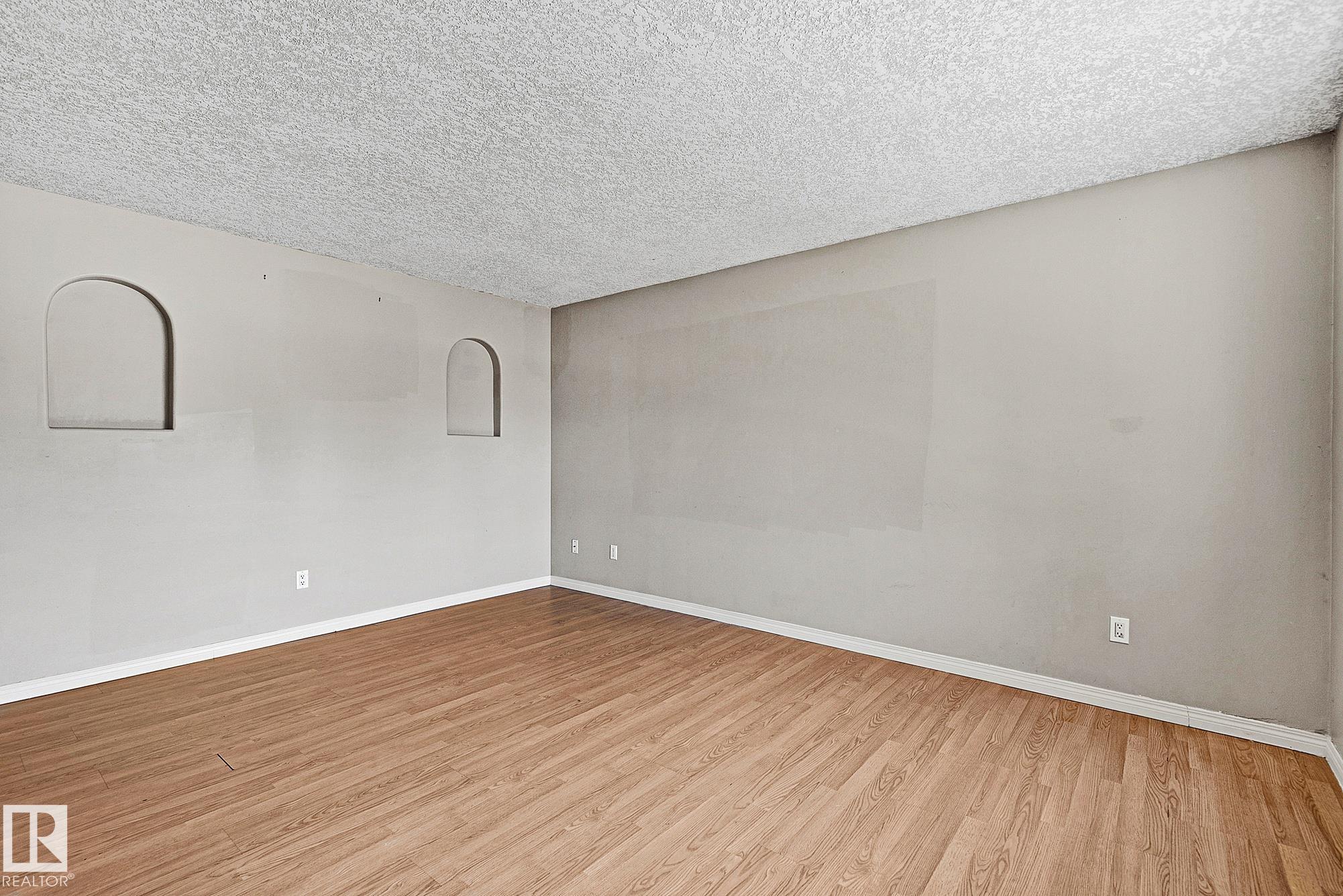 17059 98 Street NW, Baturyn, Edmonton