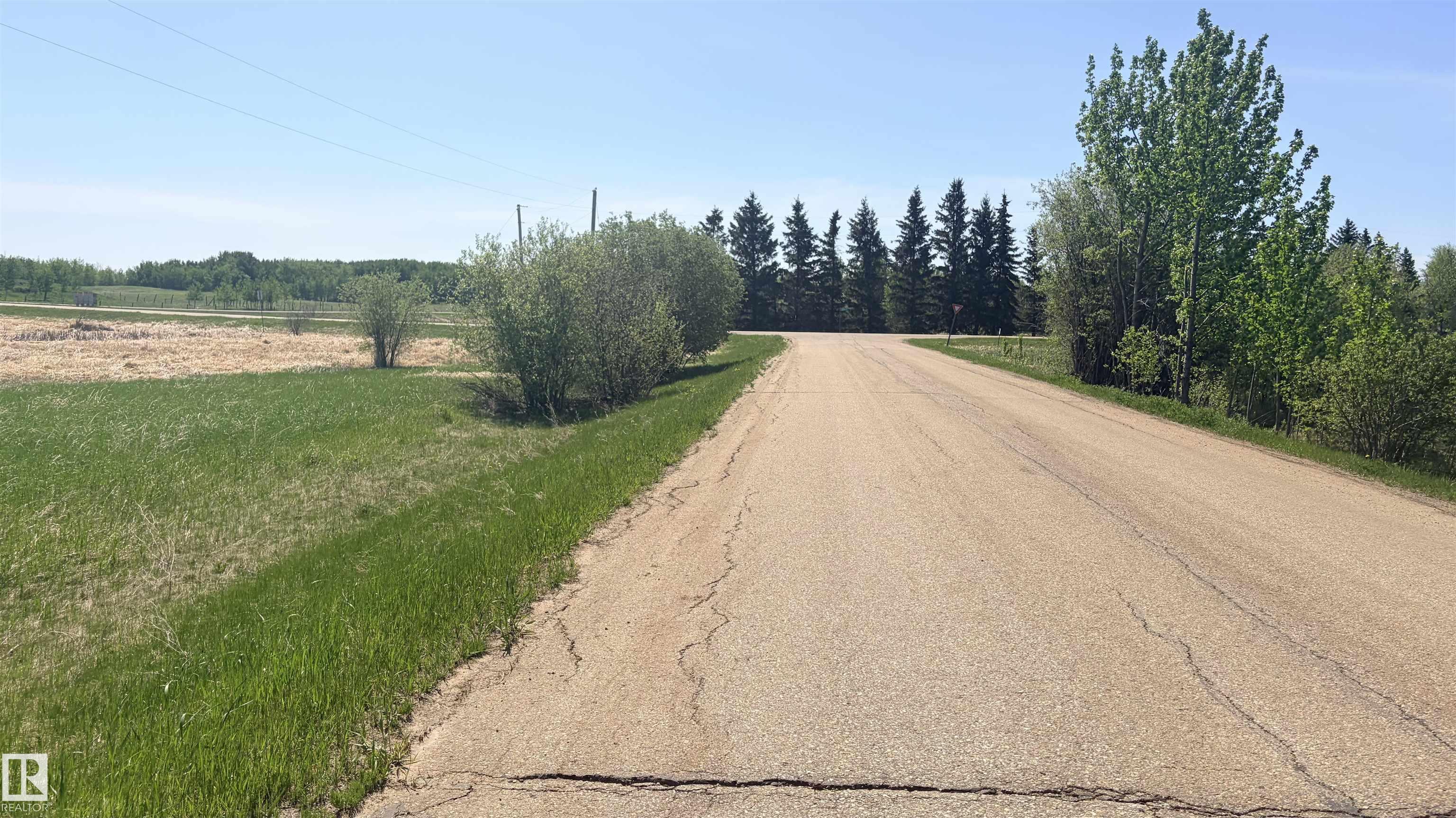 Photo 6 at 458 - 20212 Twp Road 510, Lakewood Acres, Rural Strathcona County