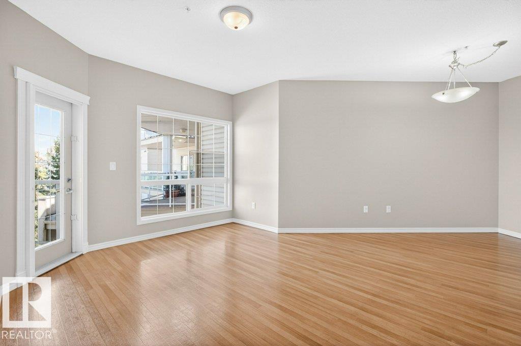 Photo 14 at 360 - 2750 55 Street NW, Mill Woods Town Centre, Edmonton