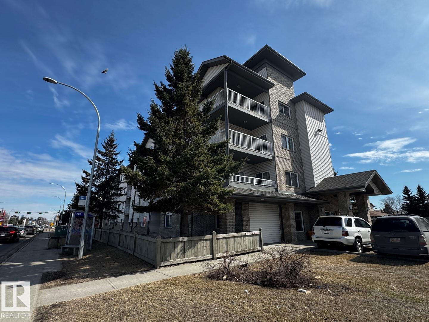 300 - 16715 100 Avenue NW, Glenwood, Edmonton