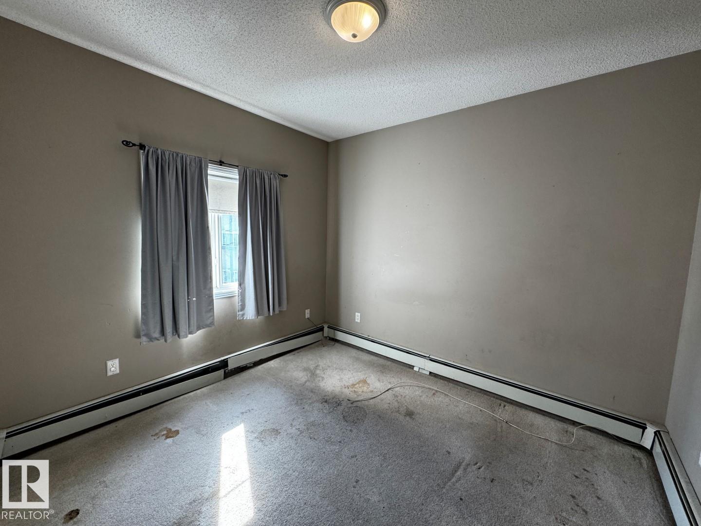 Photo 9 at 300 - 16715 100 Avenue NW, Glenwood, Edmonton