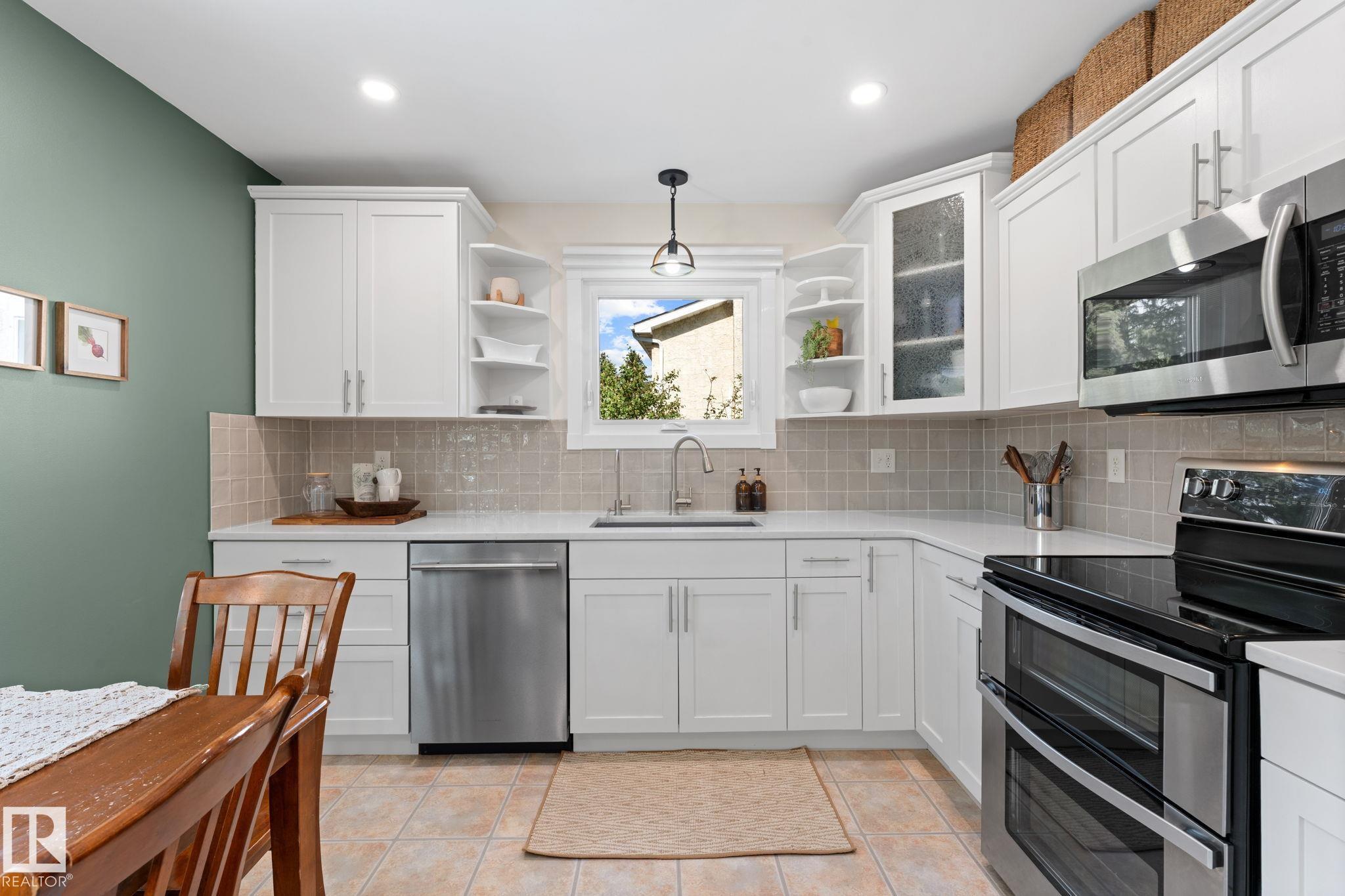 Photo 33 at 4603 43 Avenue, Beau Meadow, Beaumont