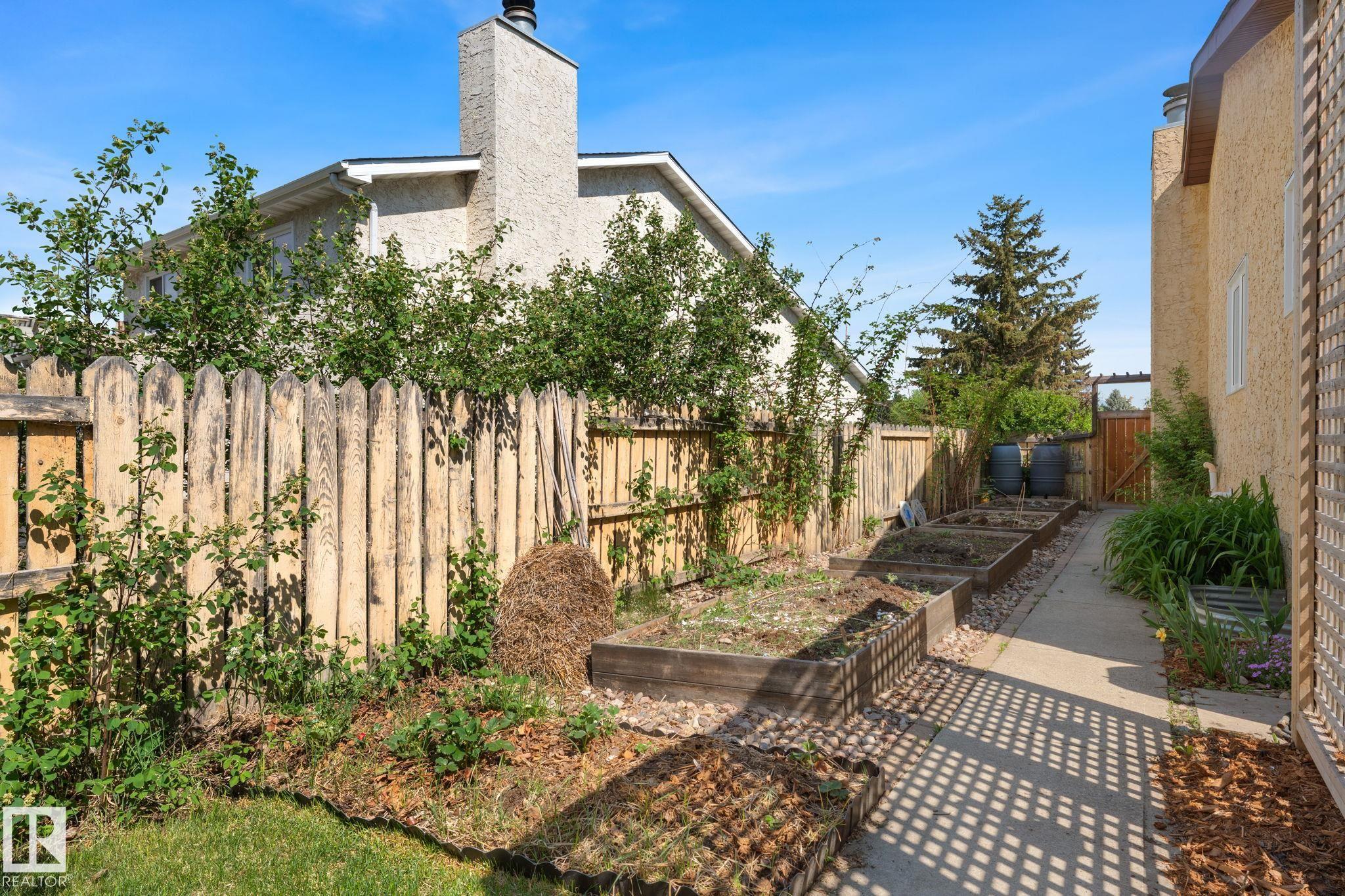 Photo 58 at 4603 43 Avenue, Beau Meadow, Beaumont