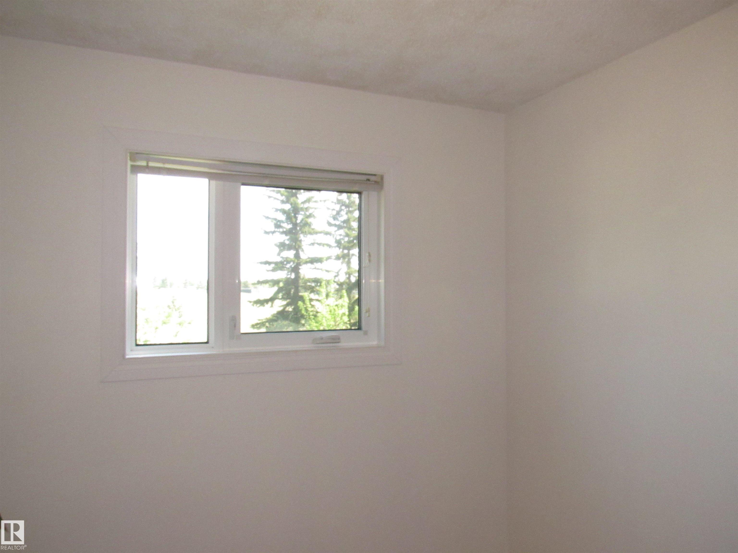 Photo 16 at 2025 108 Street NW, Keheewin, Edmonton