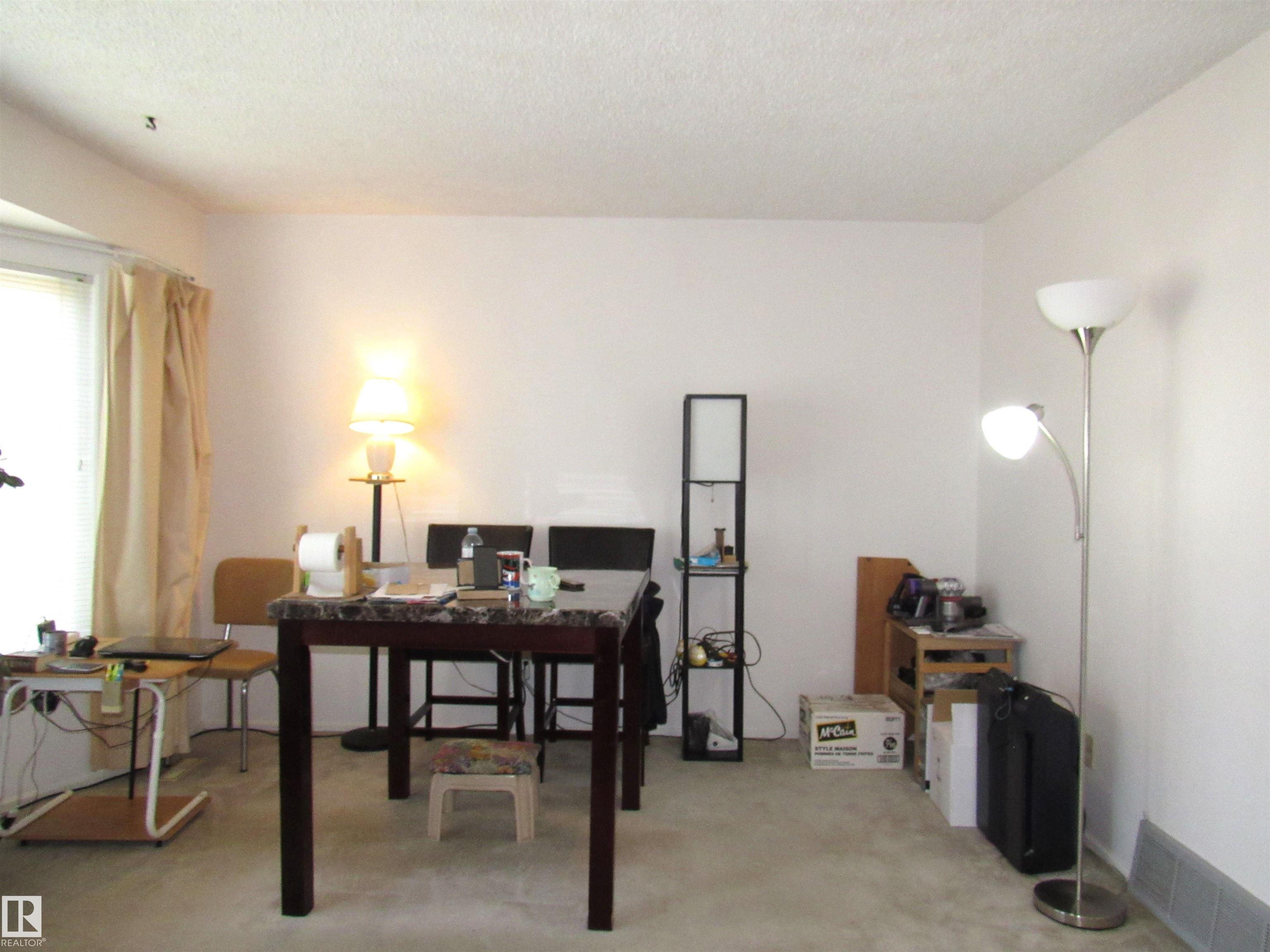 2025 108 Street NW, Keheewin, Edmonton