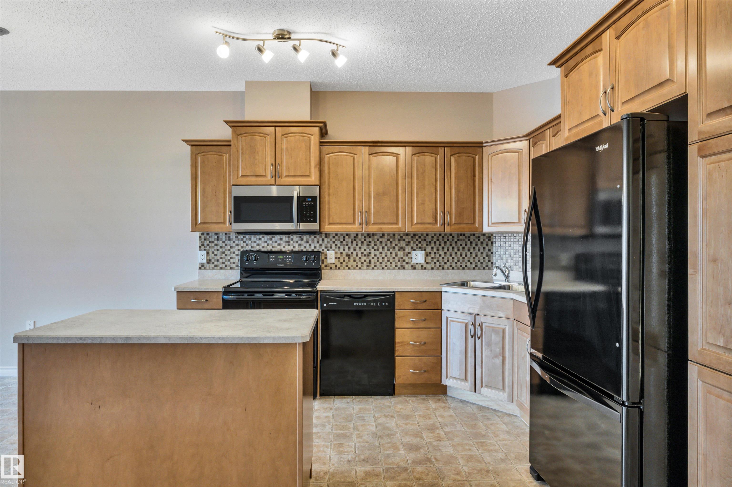 326 - 9820 165 Street NW, Glenwood, Edmonton