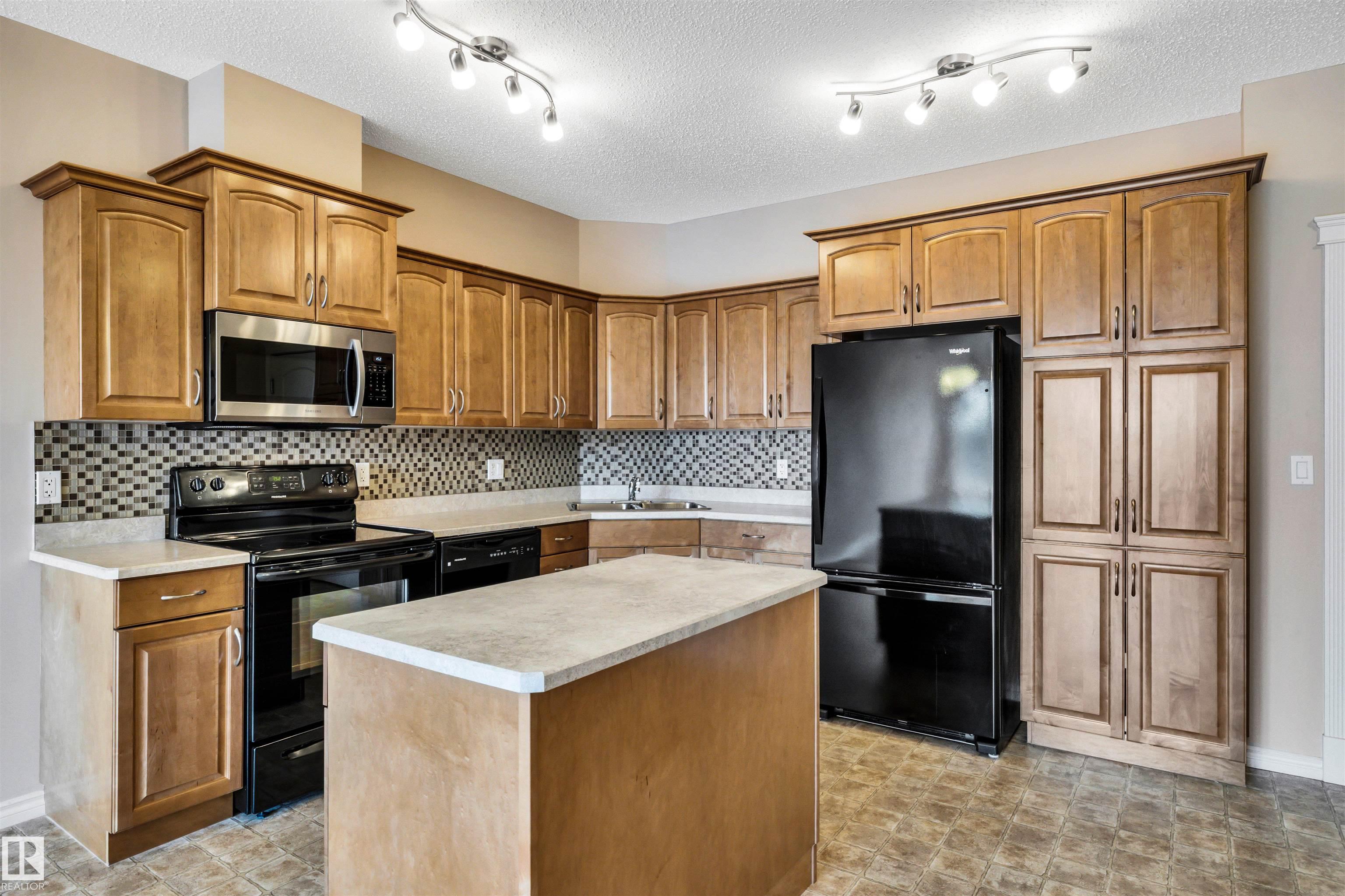 326 - 9820 165 Street NW, Glenwood, Edmonton