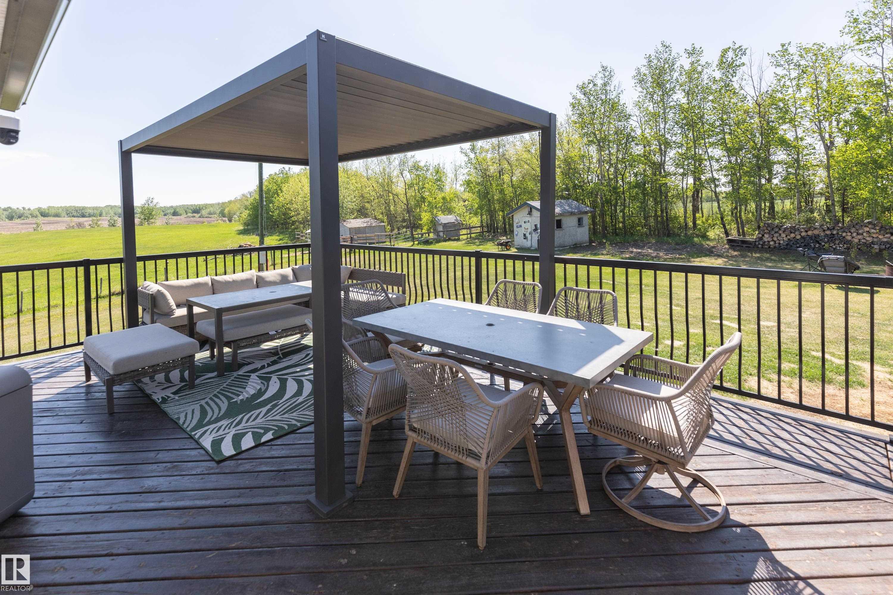 Photo 41 at 90 22111 Twp Road, Steinke Estates, Rural Leduc County