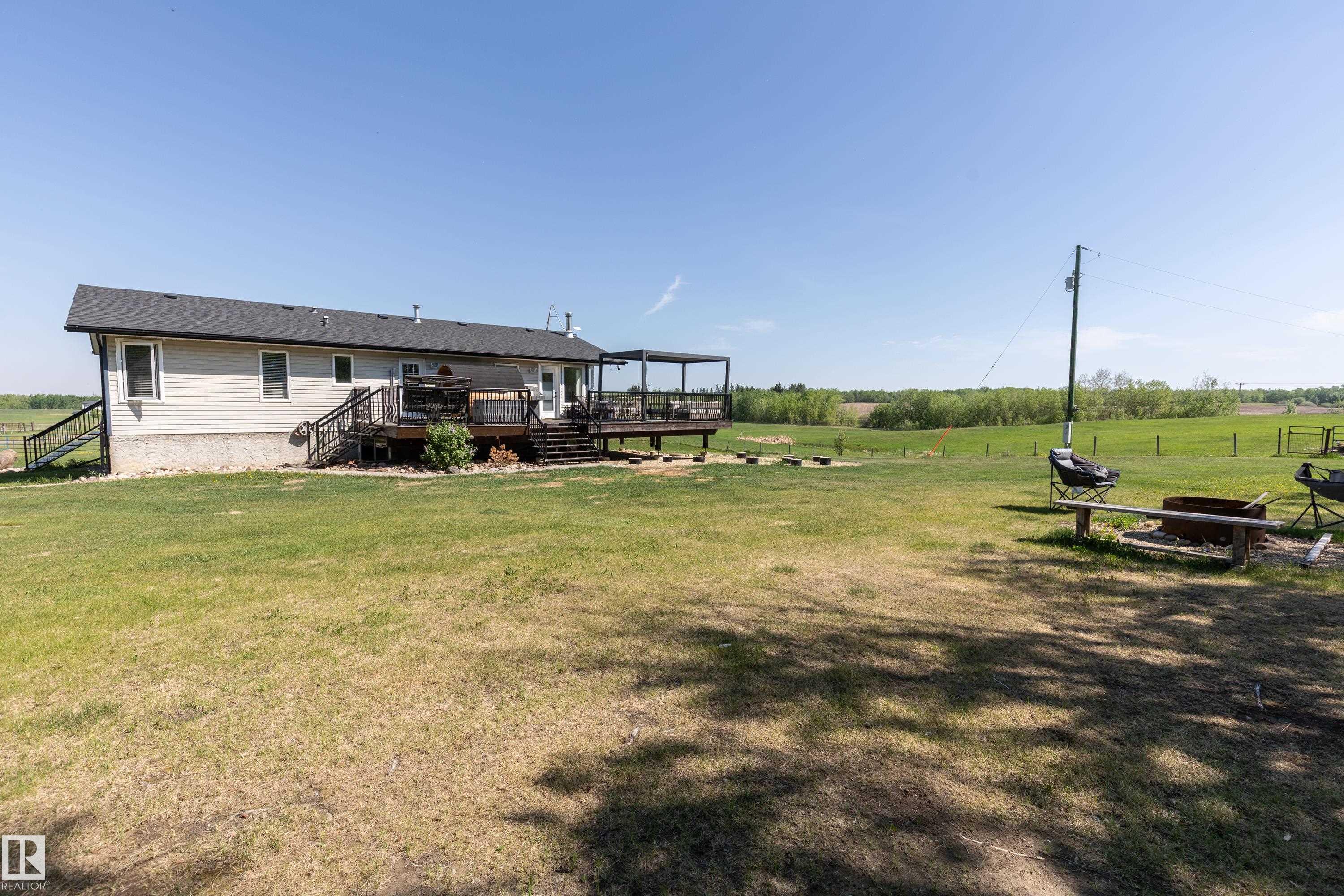 Photo 45 at 90 22111 Twp Road, Steinke Estates, Rural Leduc County
