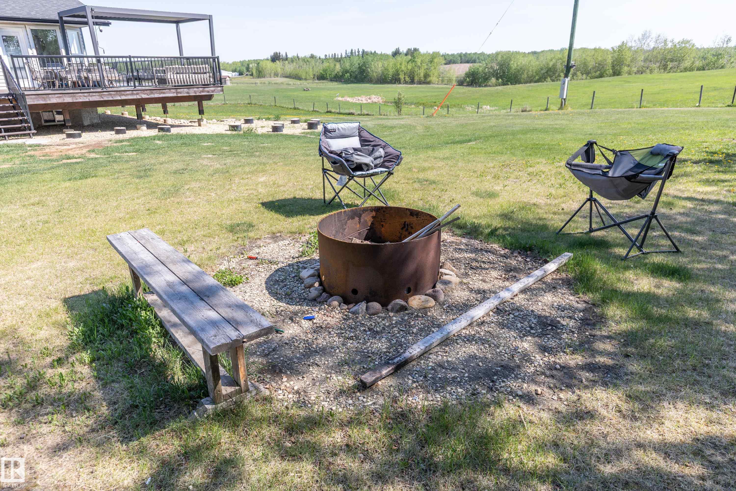 Photo 47 at 90 22111 Twp Road, Steinke Estates, Rural Leduc County