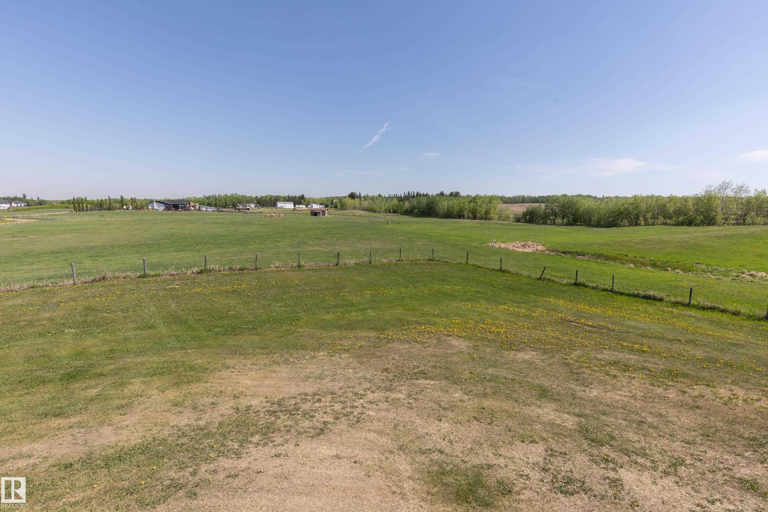 Photo 52 at 90 22111 Twp Road, Steinke Estates, Rural Leduc County