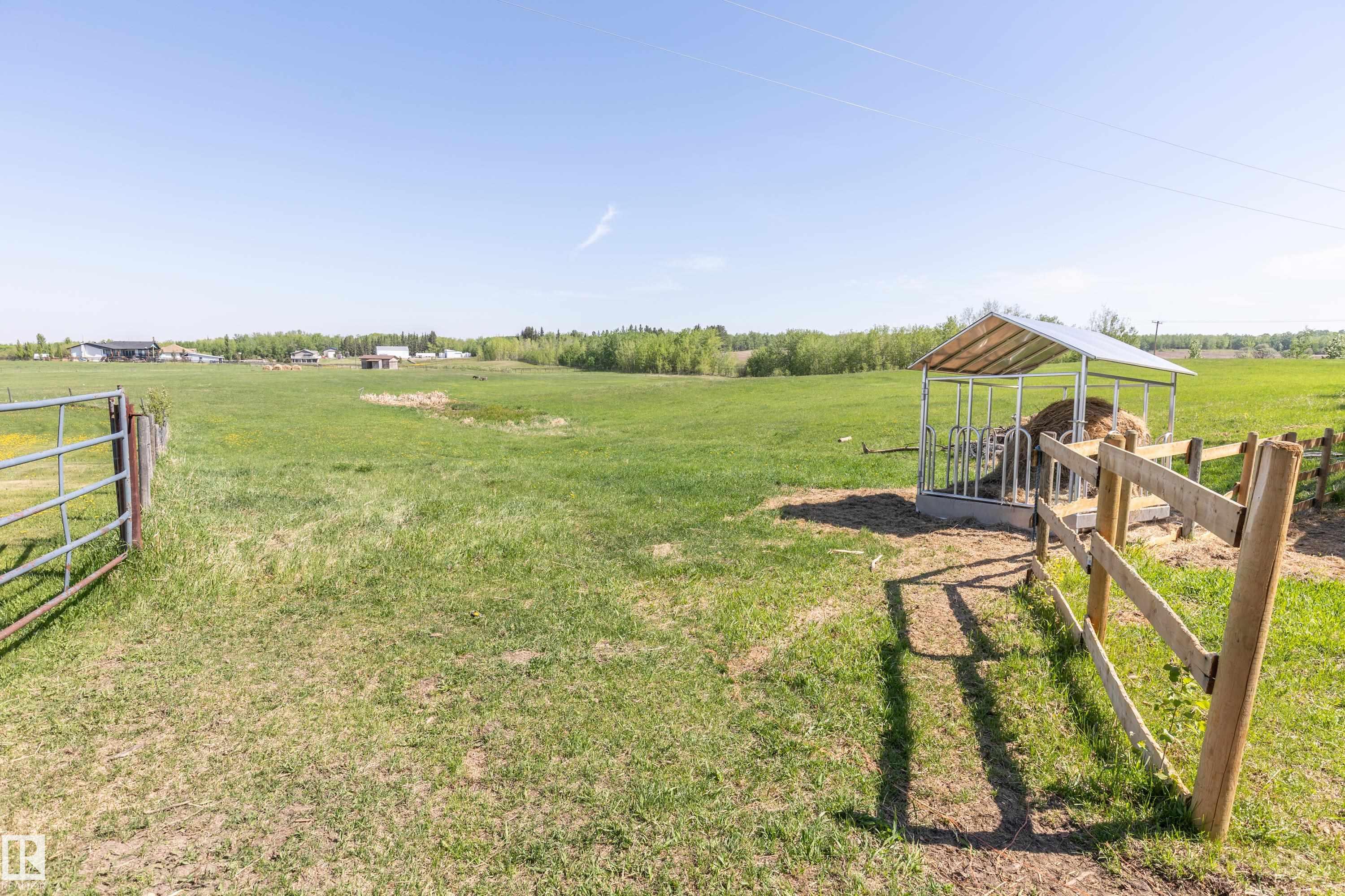 Photo 56 at 90 22111 Twp Road, Steinke Estates, Rural Leduc County