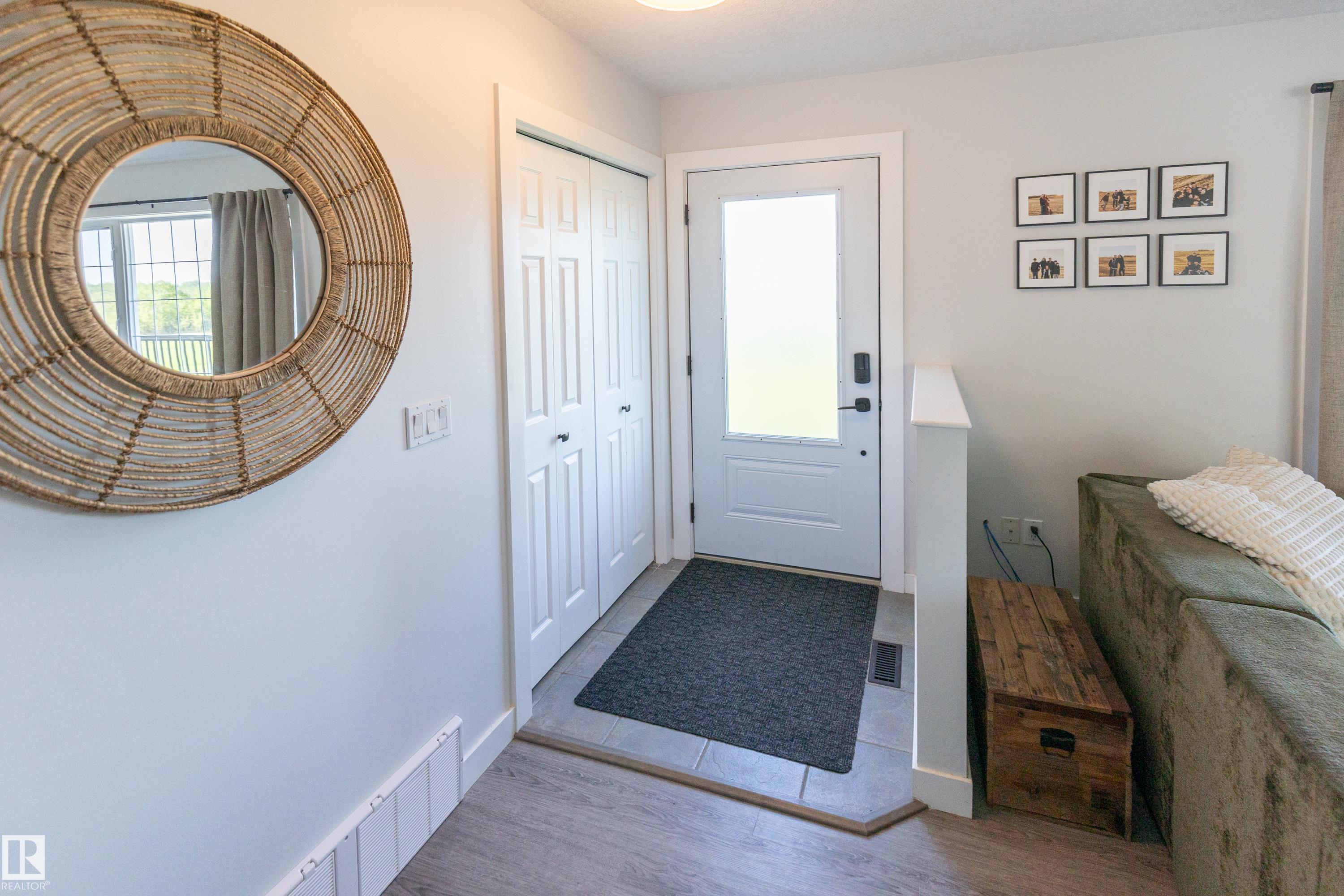 Photo 10 at 90 22111 Twp Road, Steinke Estates, Rural Leduc County