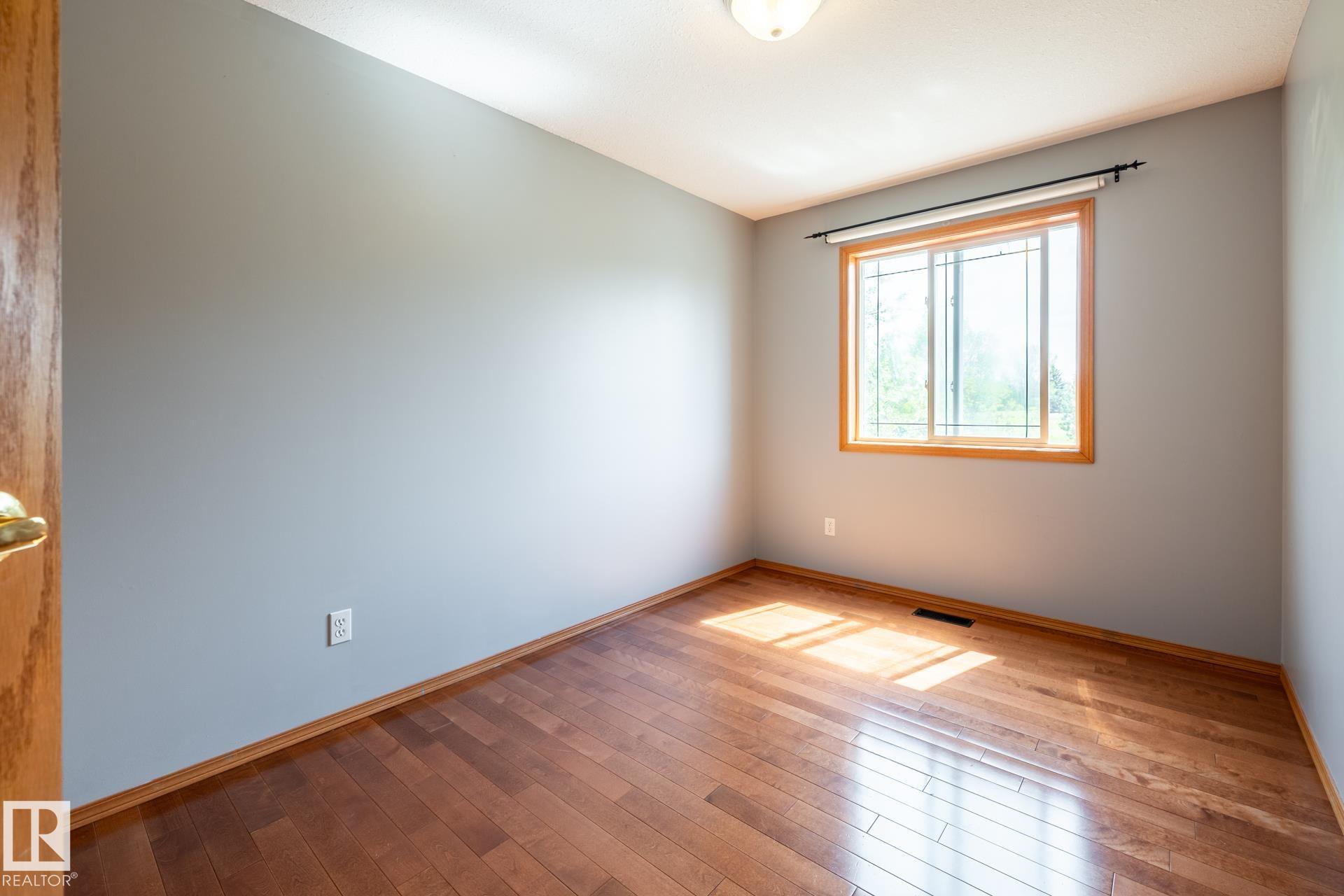 Photo 27 at 114 Reichert Drive, Coloniale Estates, Beaumont