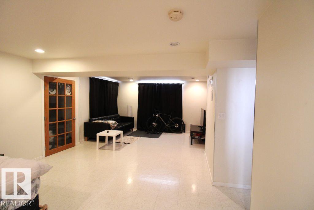 Photo 21 at 10320 79 Street NW, Forest Heights, Edmonton