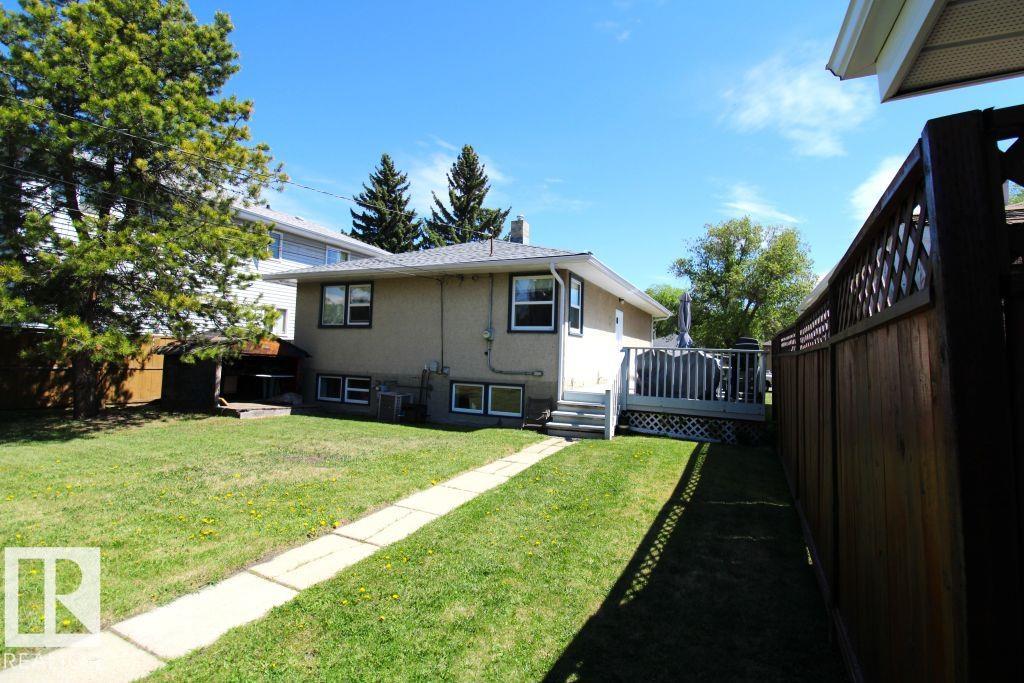 Photo 7 at 10320 79 Street NW, Forest Heights, Edmonton