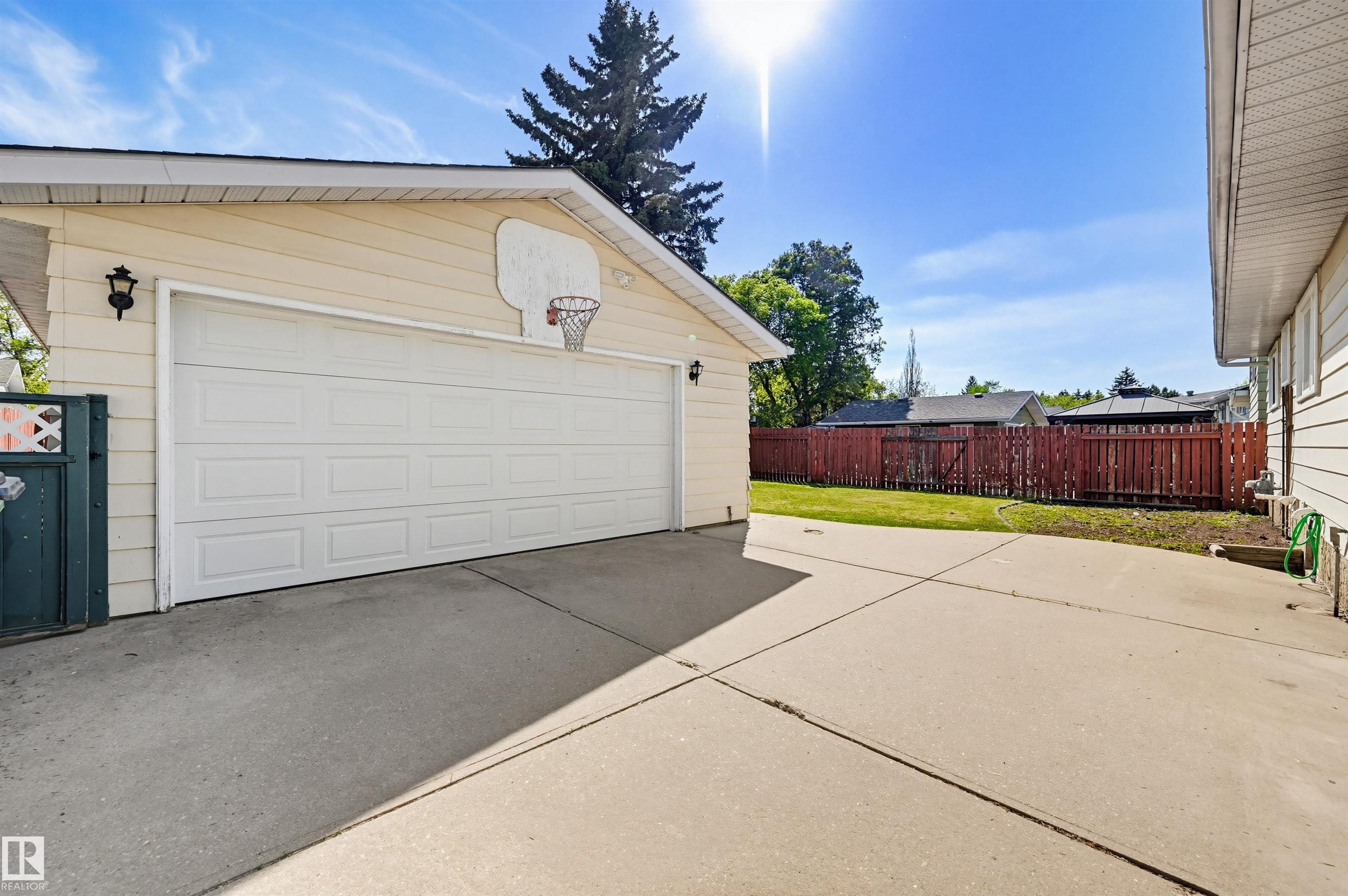 Photo 33 at 8737 99 Avenue, Pineview Fort Sask., Fort Saskatchewan