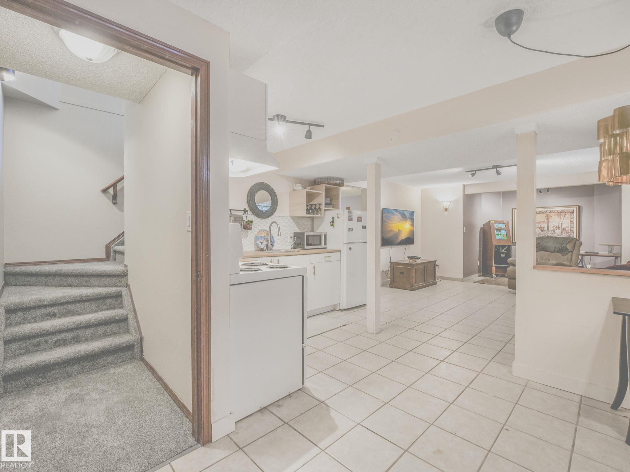 Photo 44 at 18508 50 Avenue NW, Jamieson Place, Edmonton