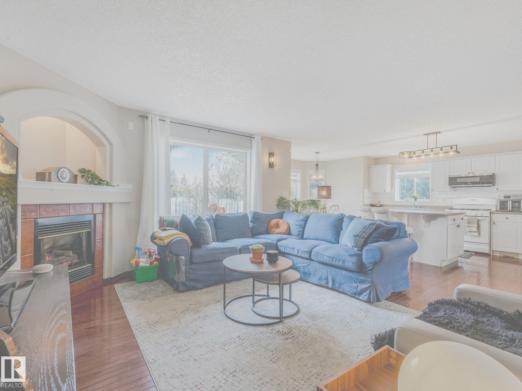 Photo 10 at 18508 50 Avenue NW, Jamieson Place, Edmonton