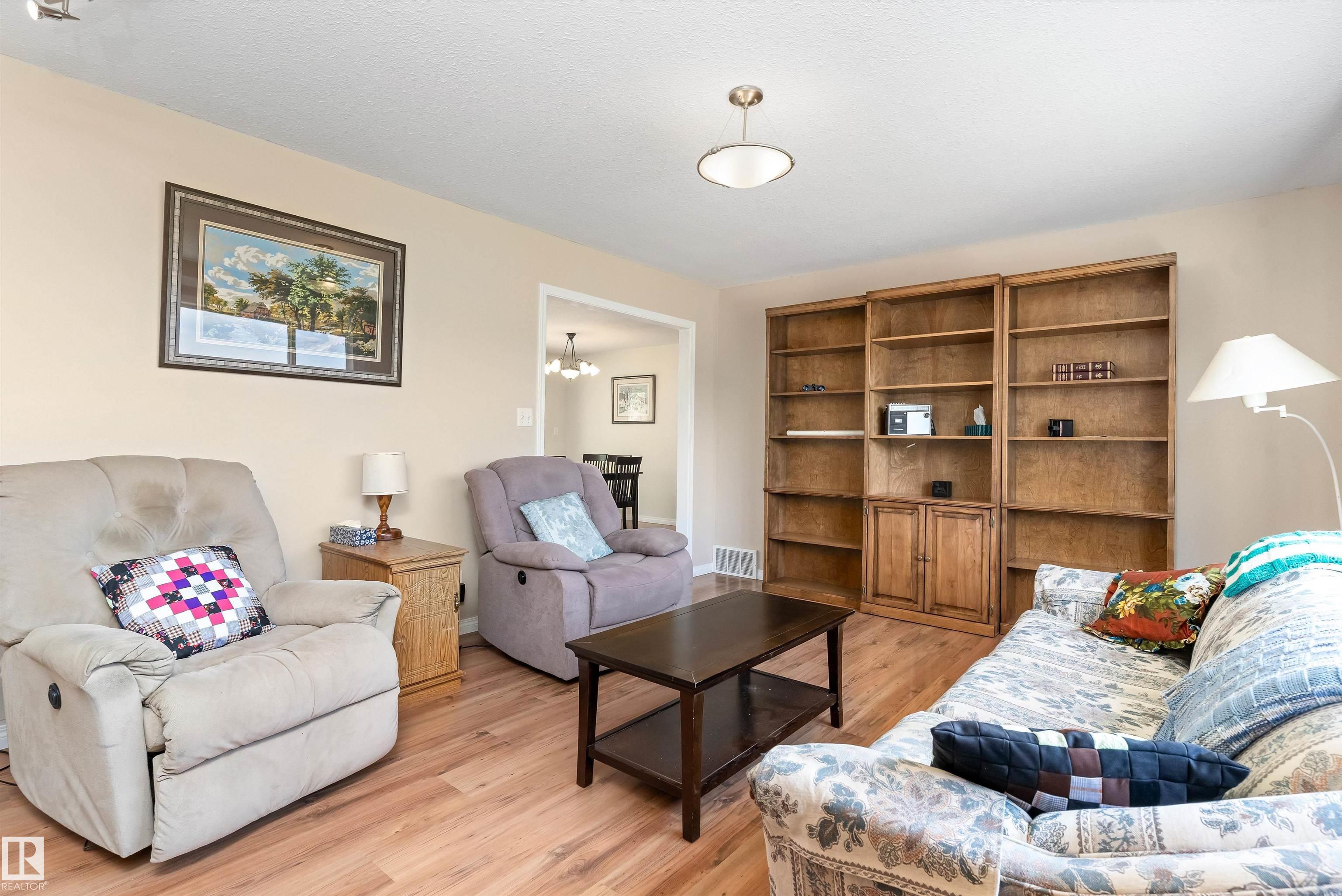 Photo 16 at 10 - 52510 Rge Road 20, Cottage Lake Heights II, Rural Parkland County