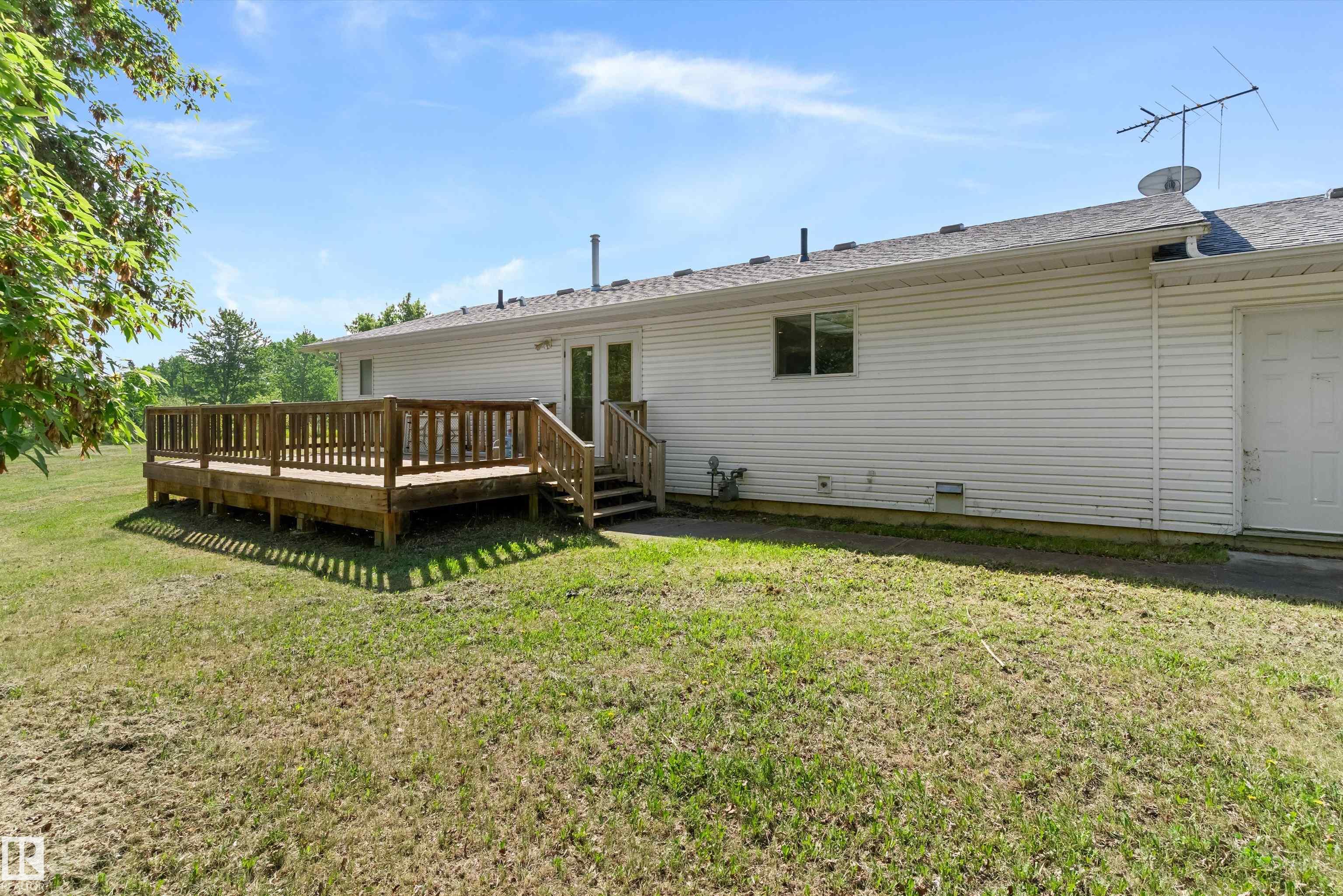 Photo 49 at 10 - 52510 Rge Road 20, Cottage Lake Heights II, Rural Parkland County