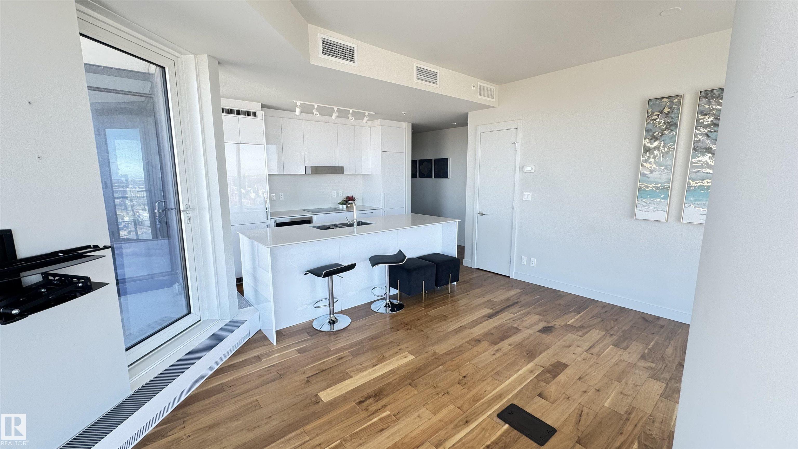 Picture for #3701 10360 102 ST NW