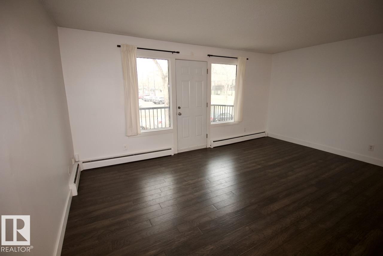 Photo 6 at 201 - 10345 123 Street NW, Wîhkwêntôwin, Edmonton